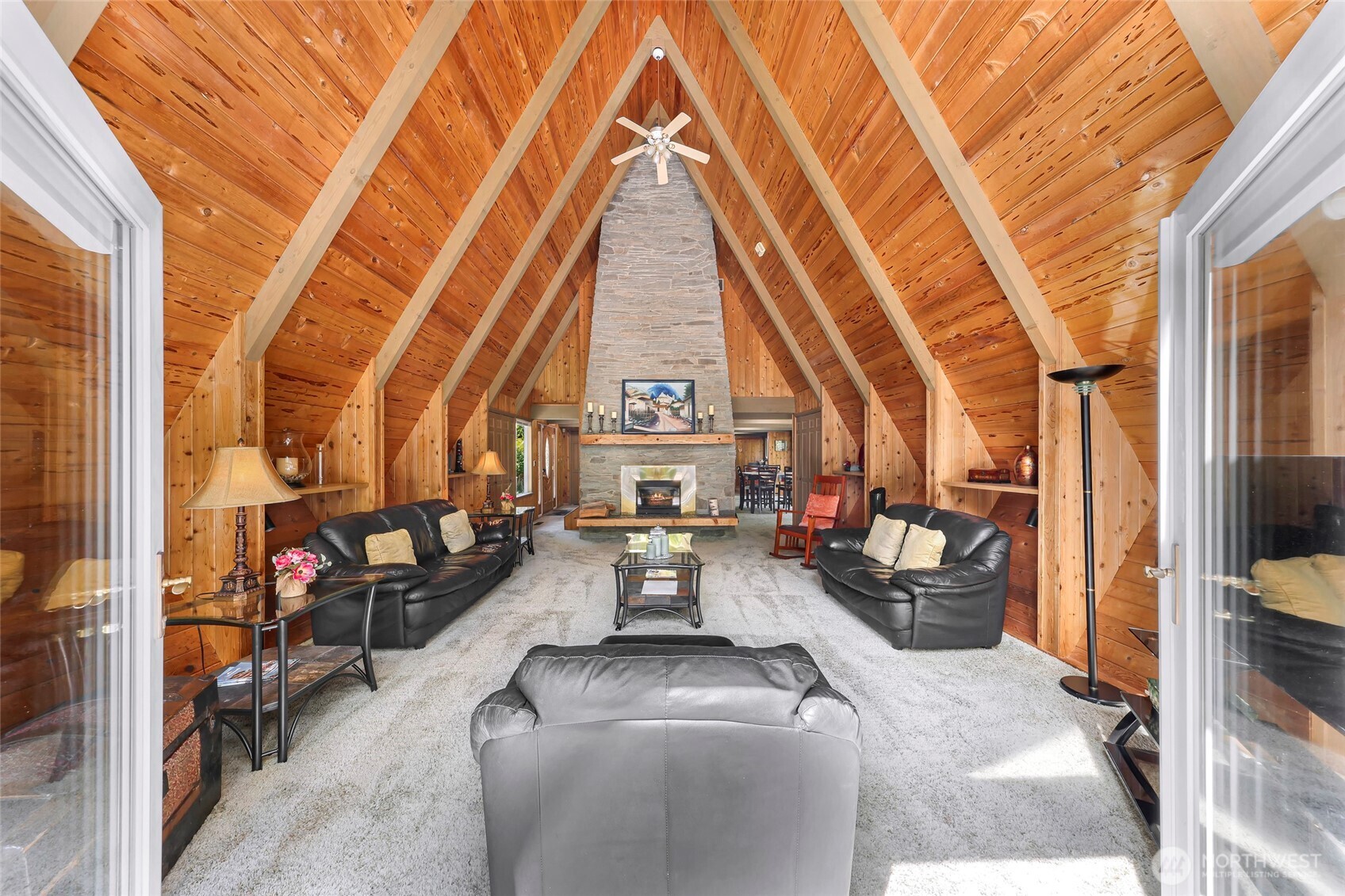 1418 E Blackburn Road Property Photo 7