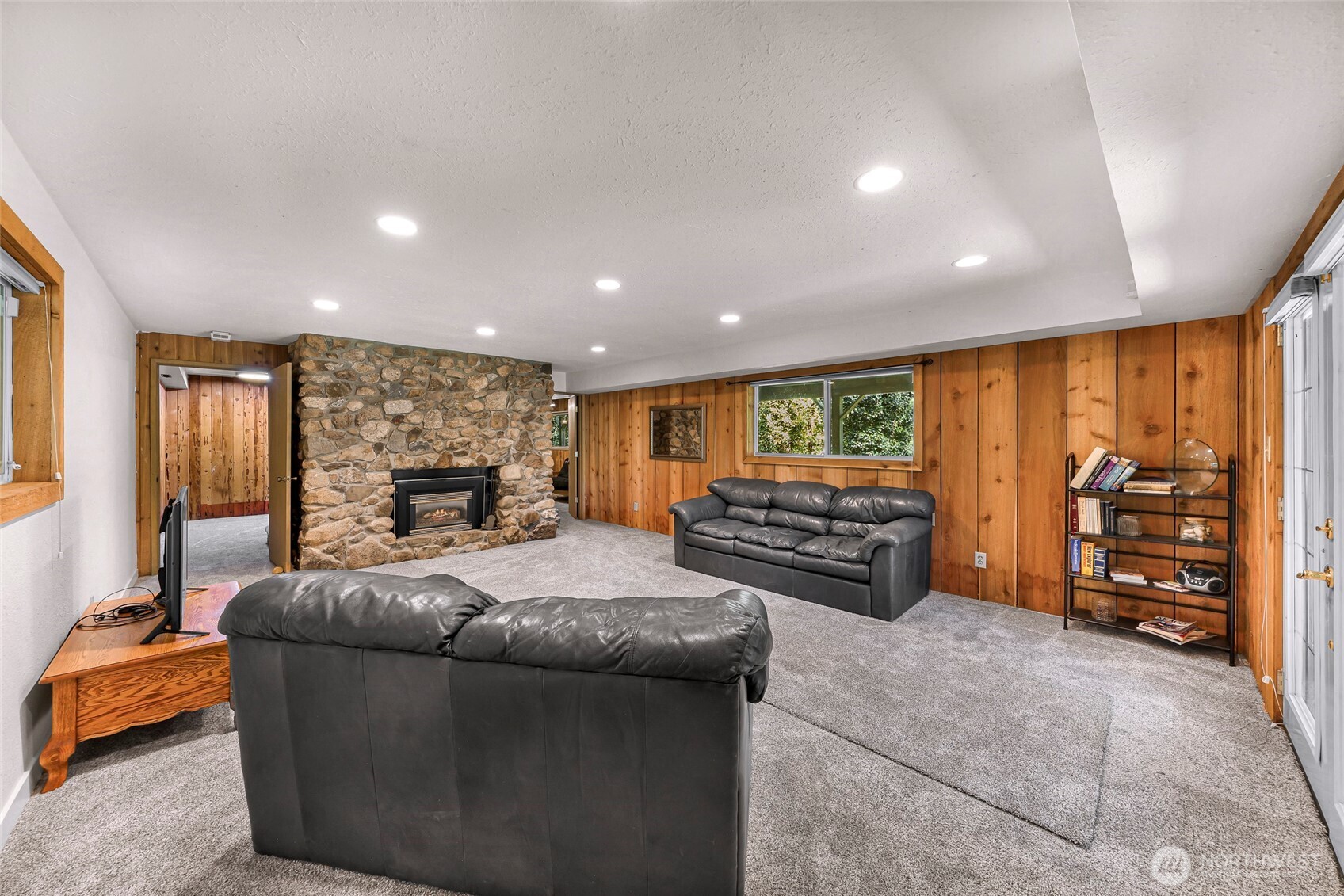 1418 E Blackburn Road Property Photo 24