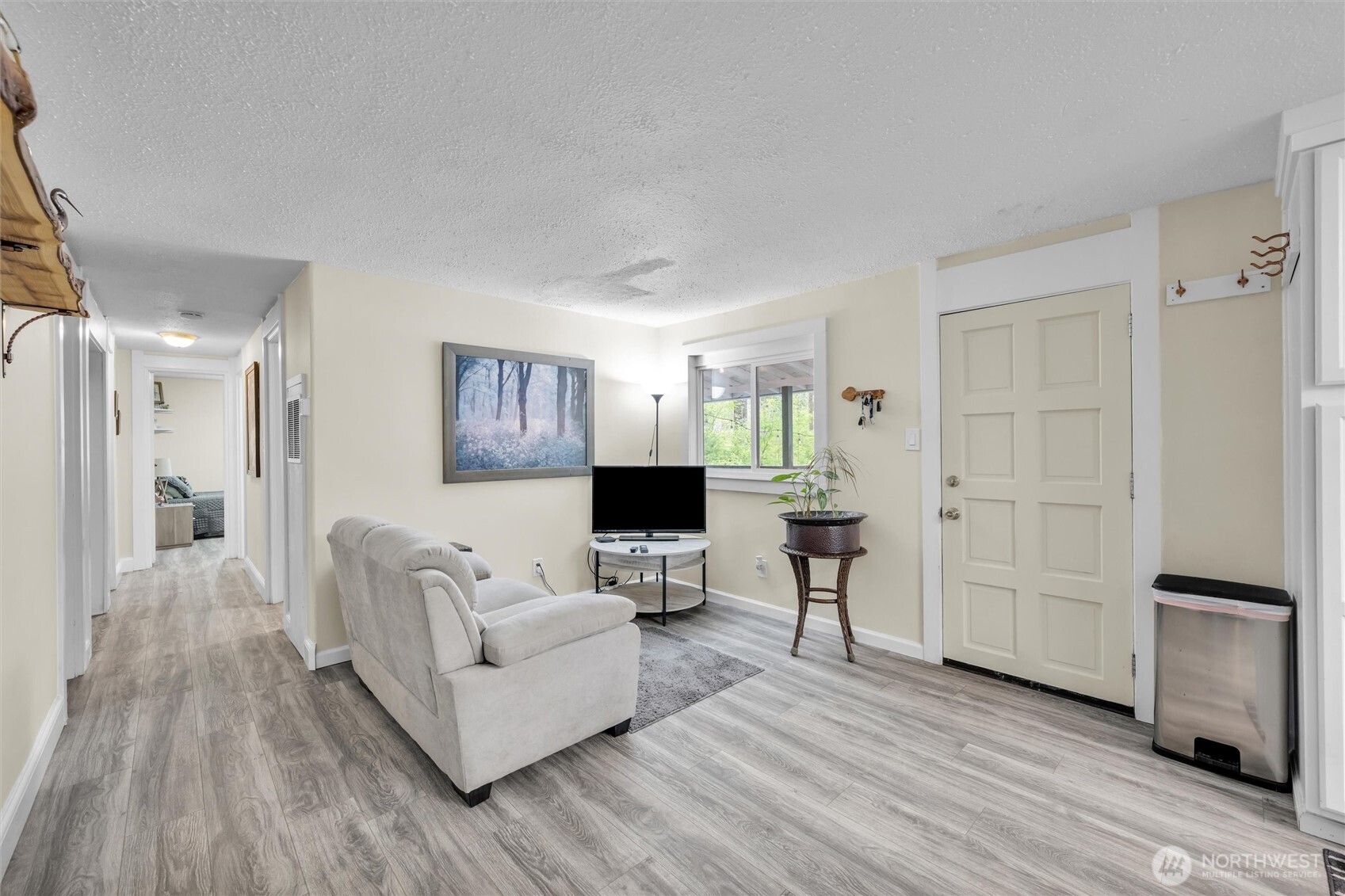 6360 Overland Trail Property Photo 6