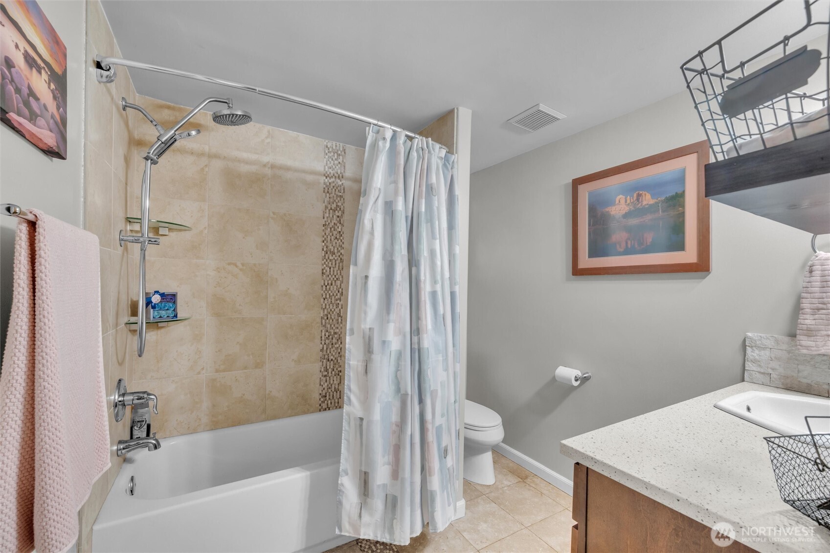 6360 Overland Trail Property Photo 16