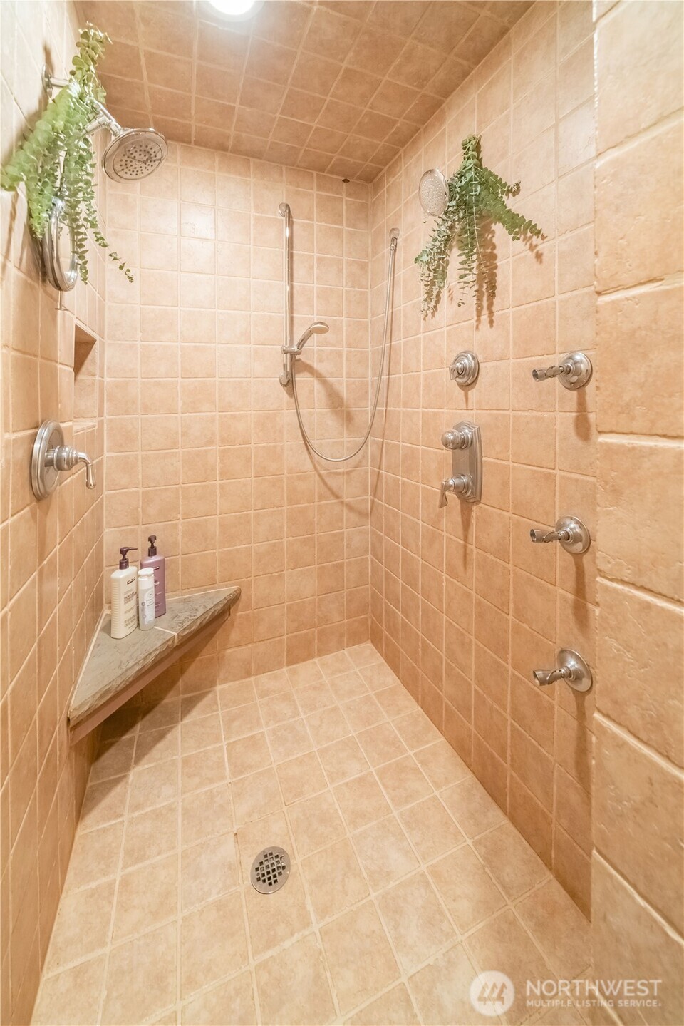 351 Lost Lake Road Property Photo 12