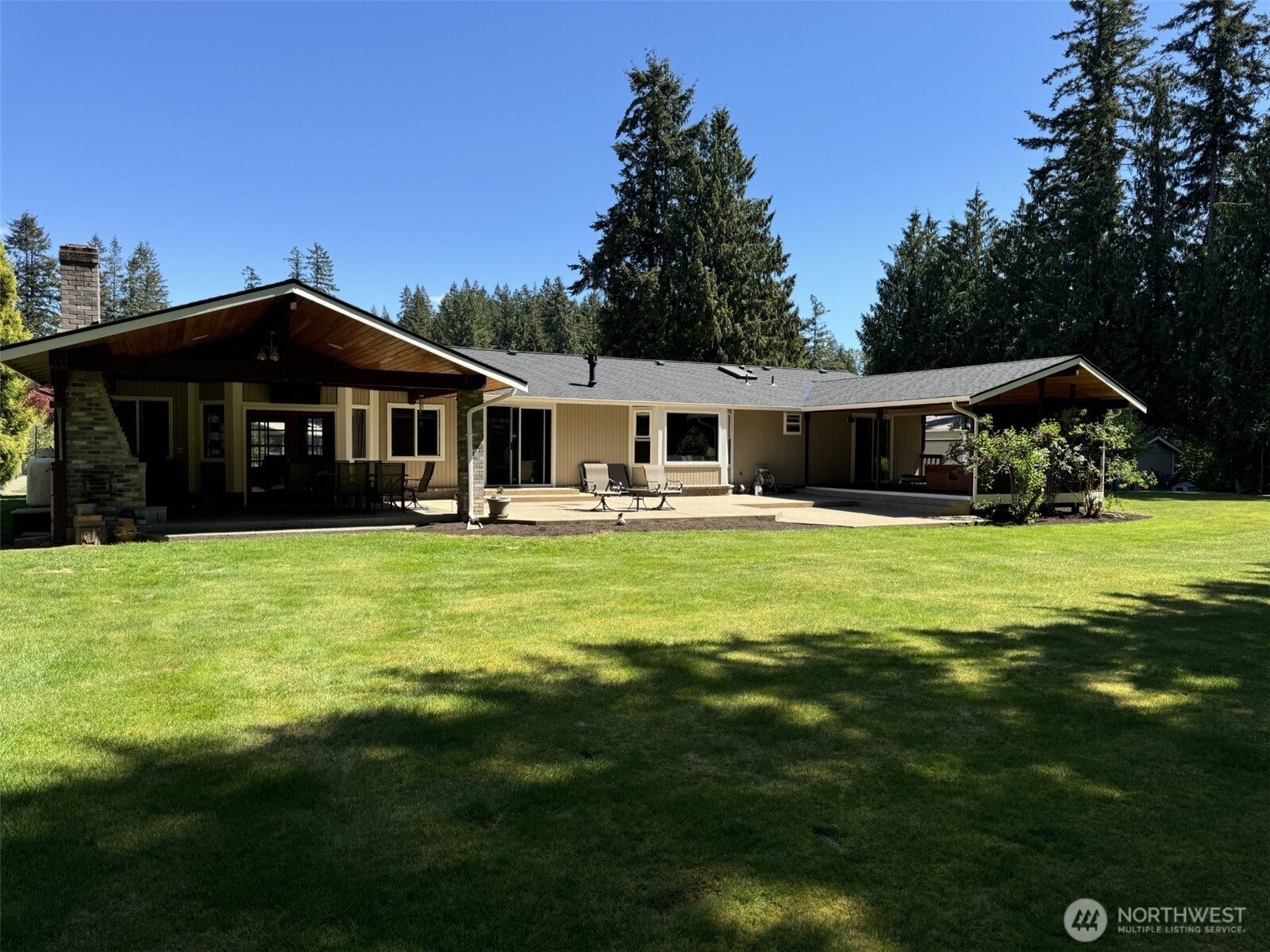 17616 30th Avenue Property Photo 2