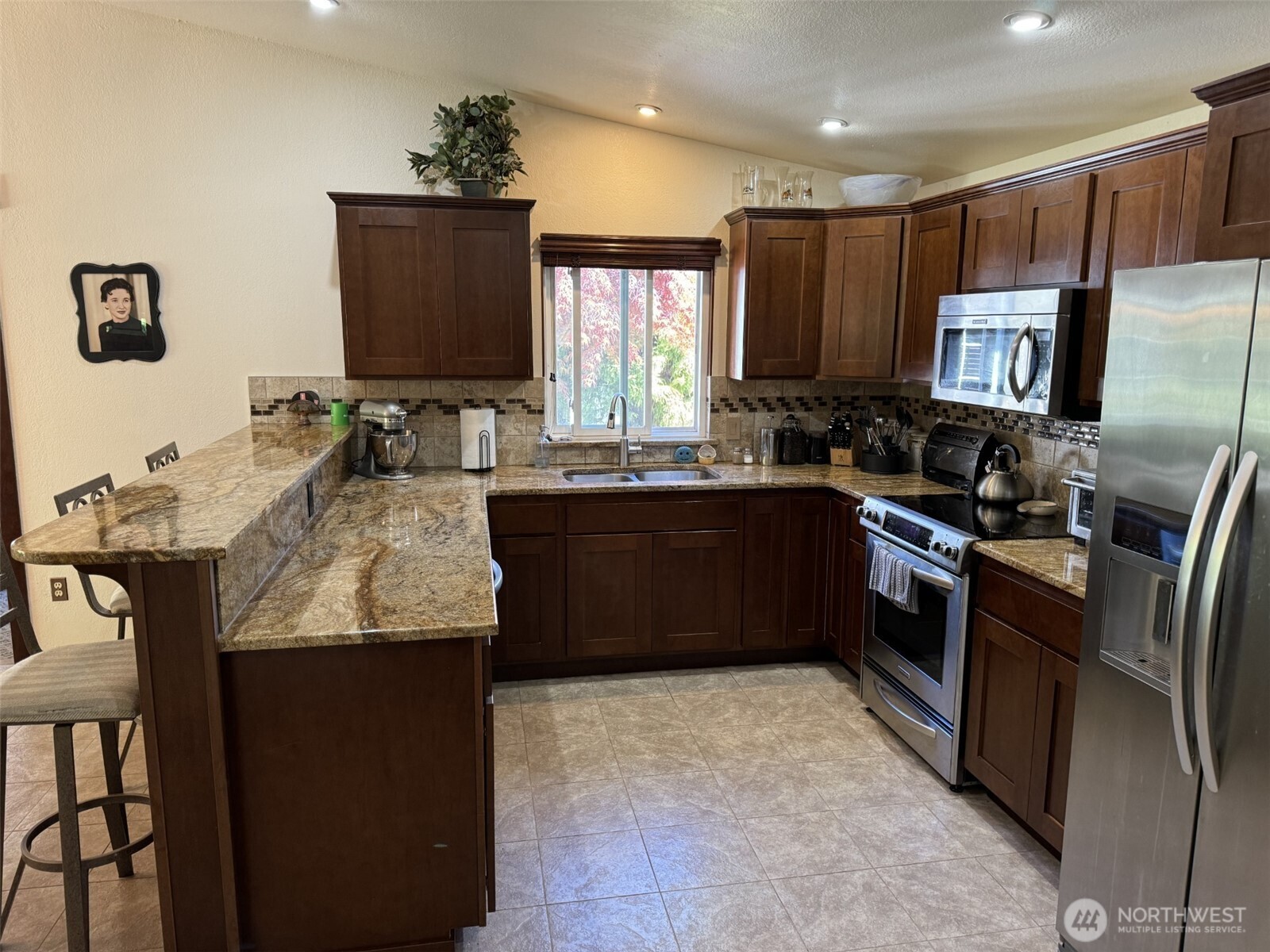 17616 30th Avenue Property Photo 4