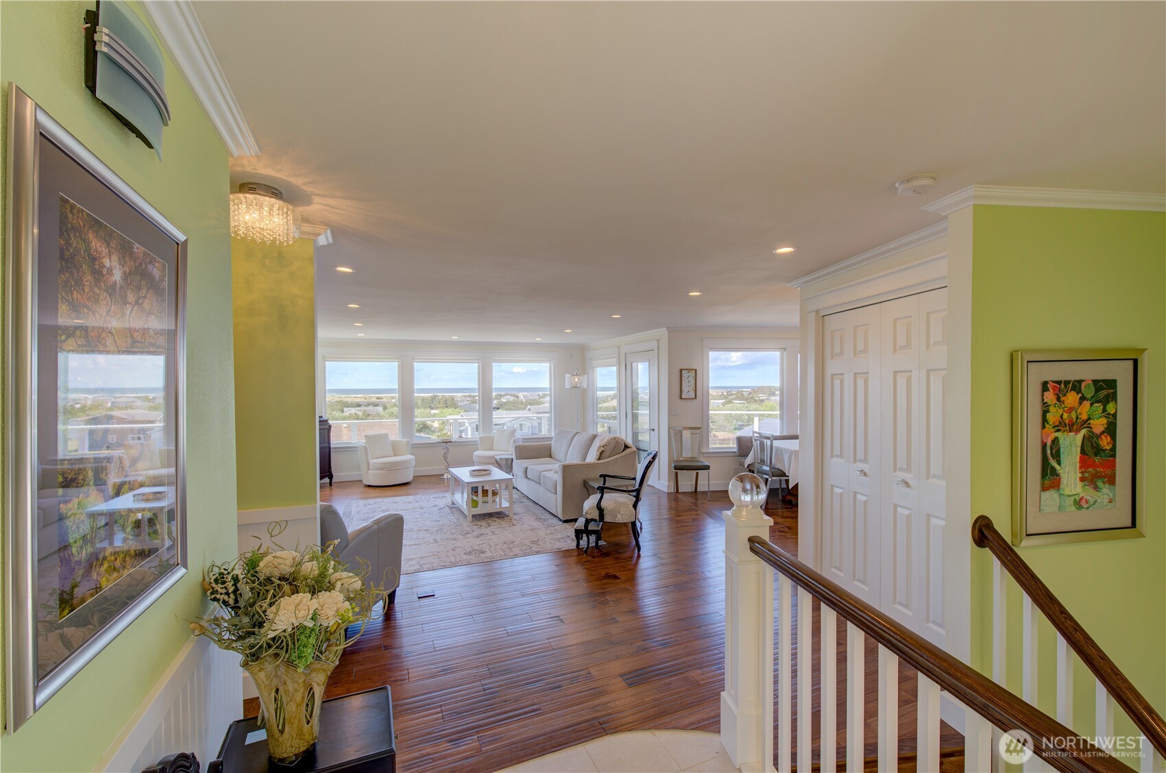 1005 346th Place Property Photo 6