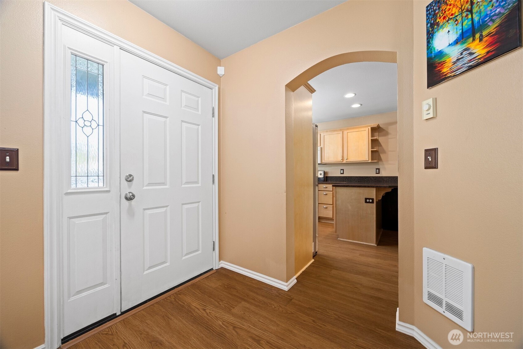 909 Orchid Place 201 Property Photo 3