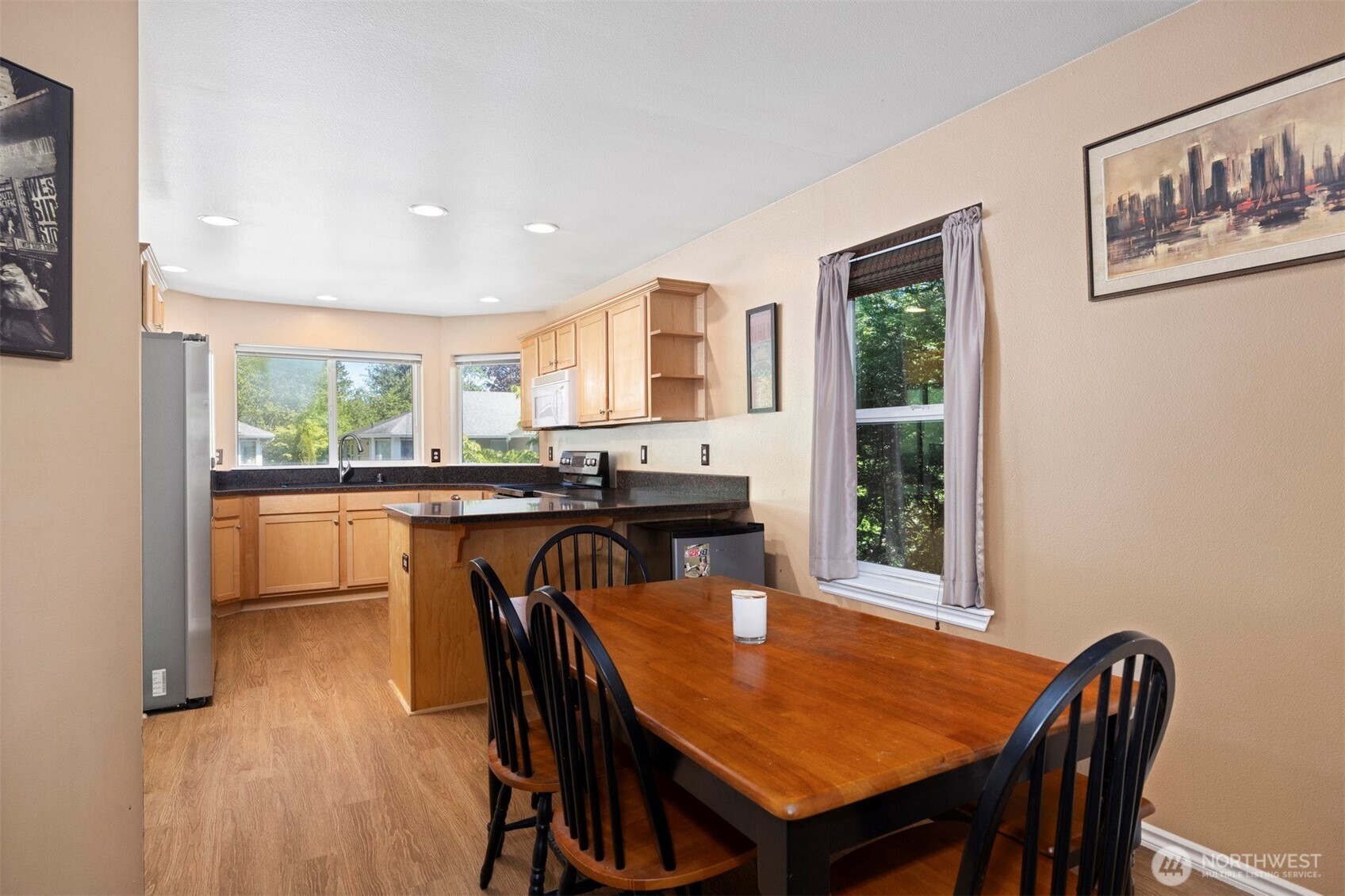 909 Orchid Place 201 Property Photo 11