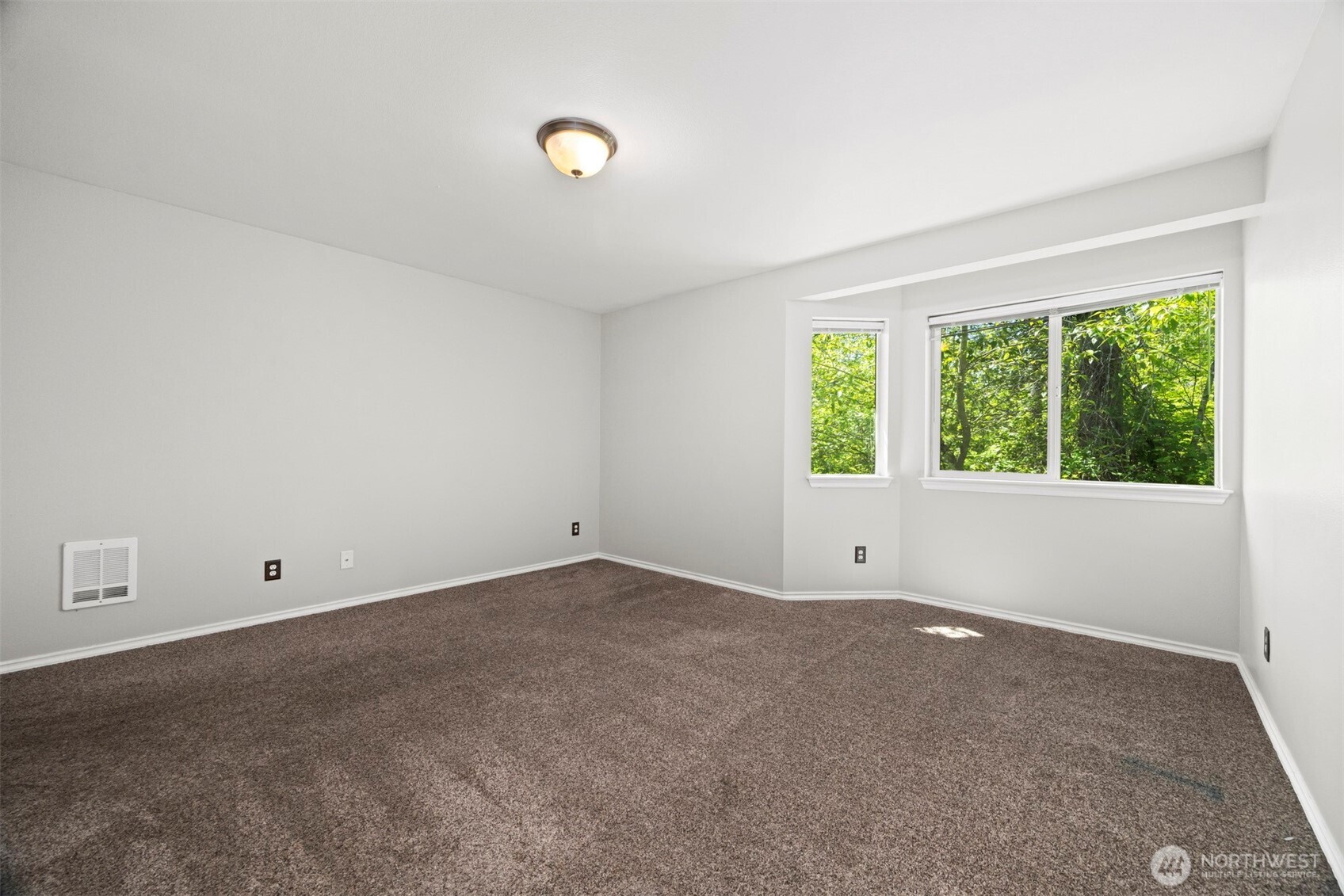 909 Orchid Place 201 Property Photo 21