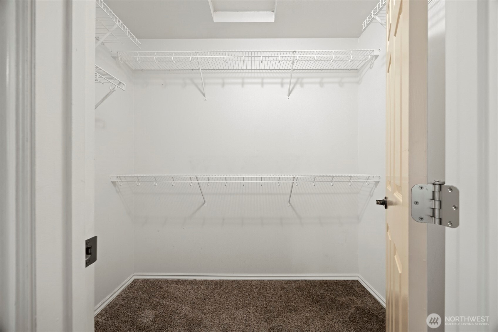 909 Orchid Place 201 Property Photo 24