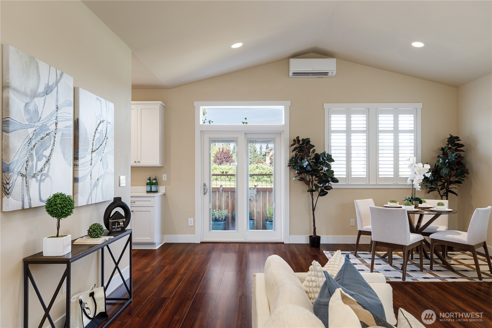 5032 Eagle Ridge Drive Property Photo 7
