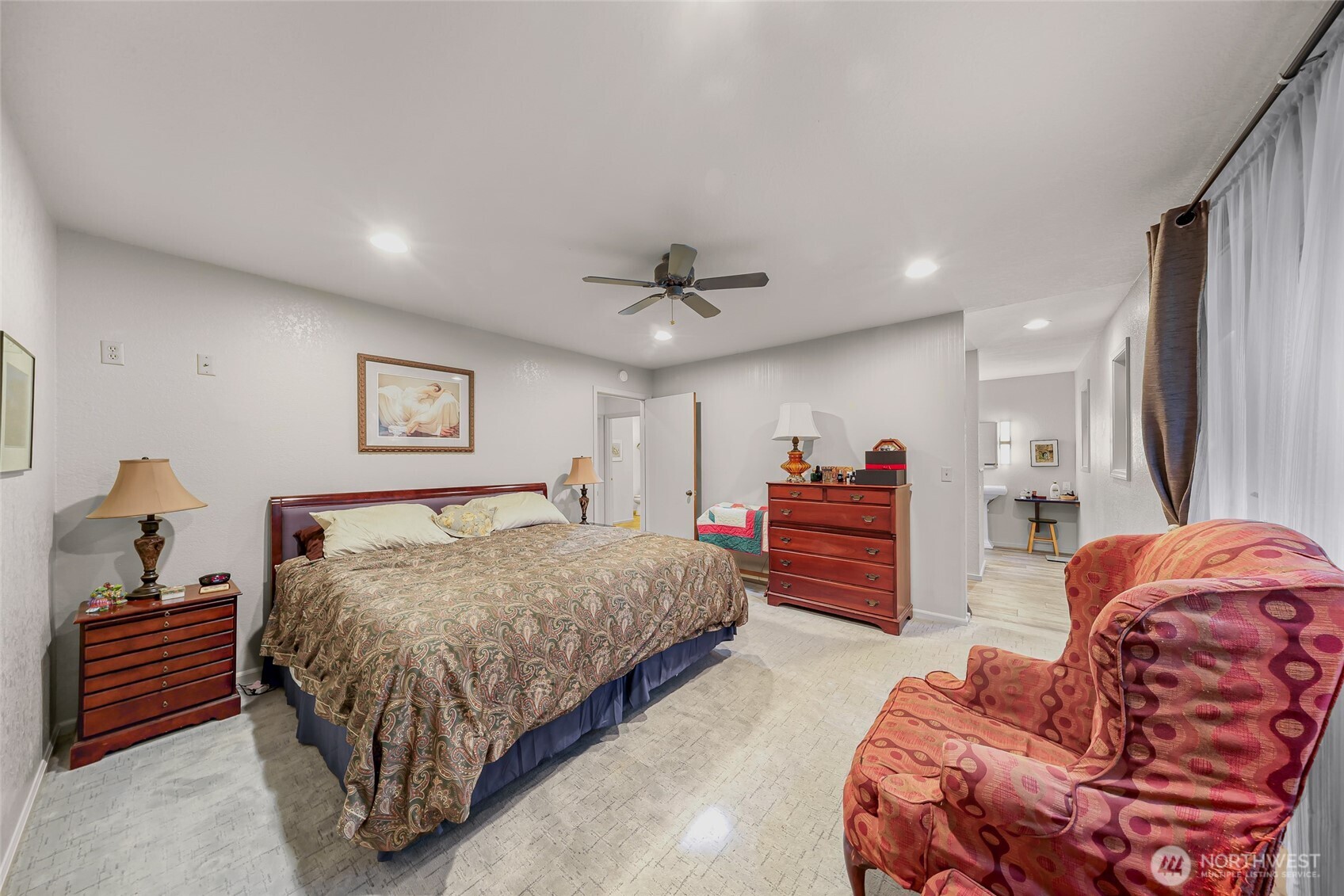 6874 Golf View Drive Property Photo 14