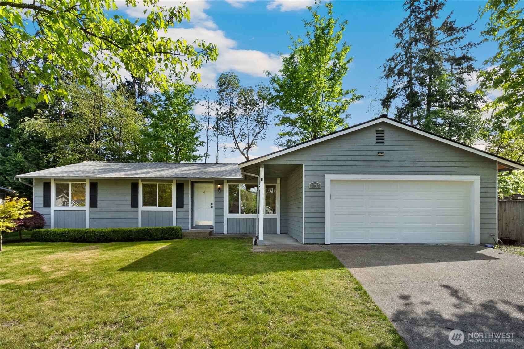 11707 Ne 98th Street Property Photo