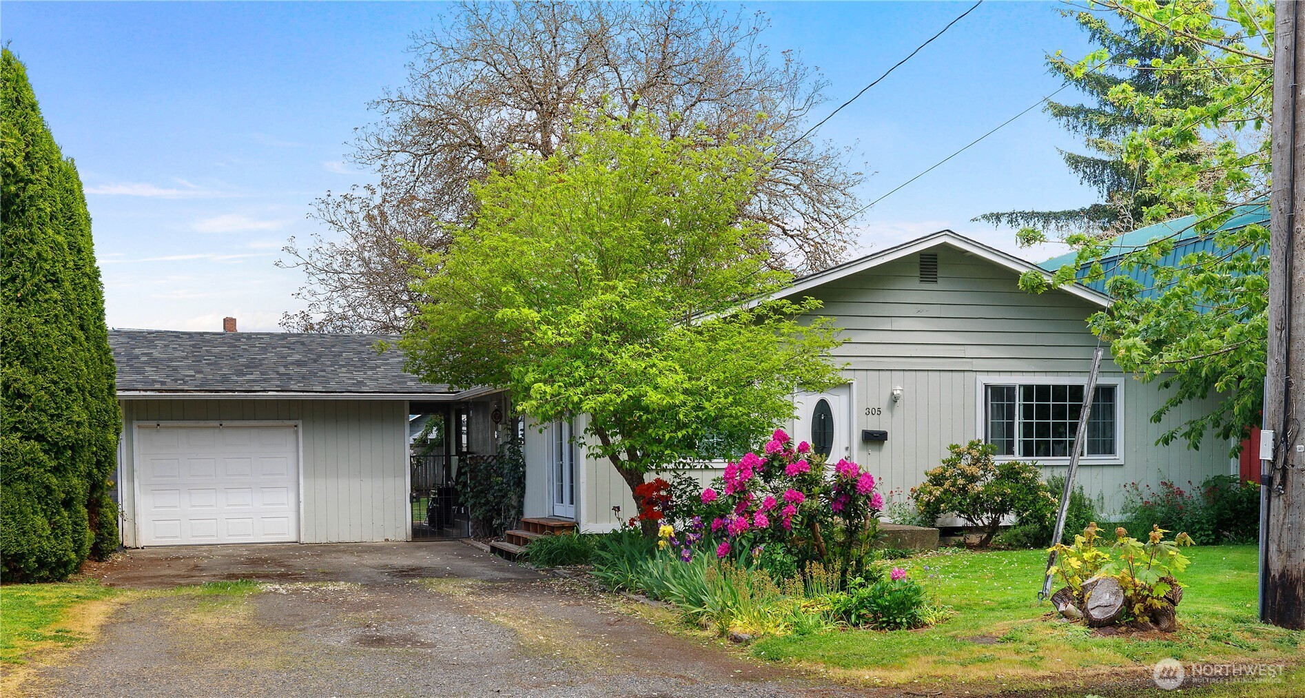 305 W 6th Street Property Photo