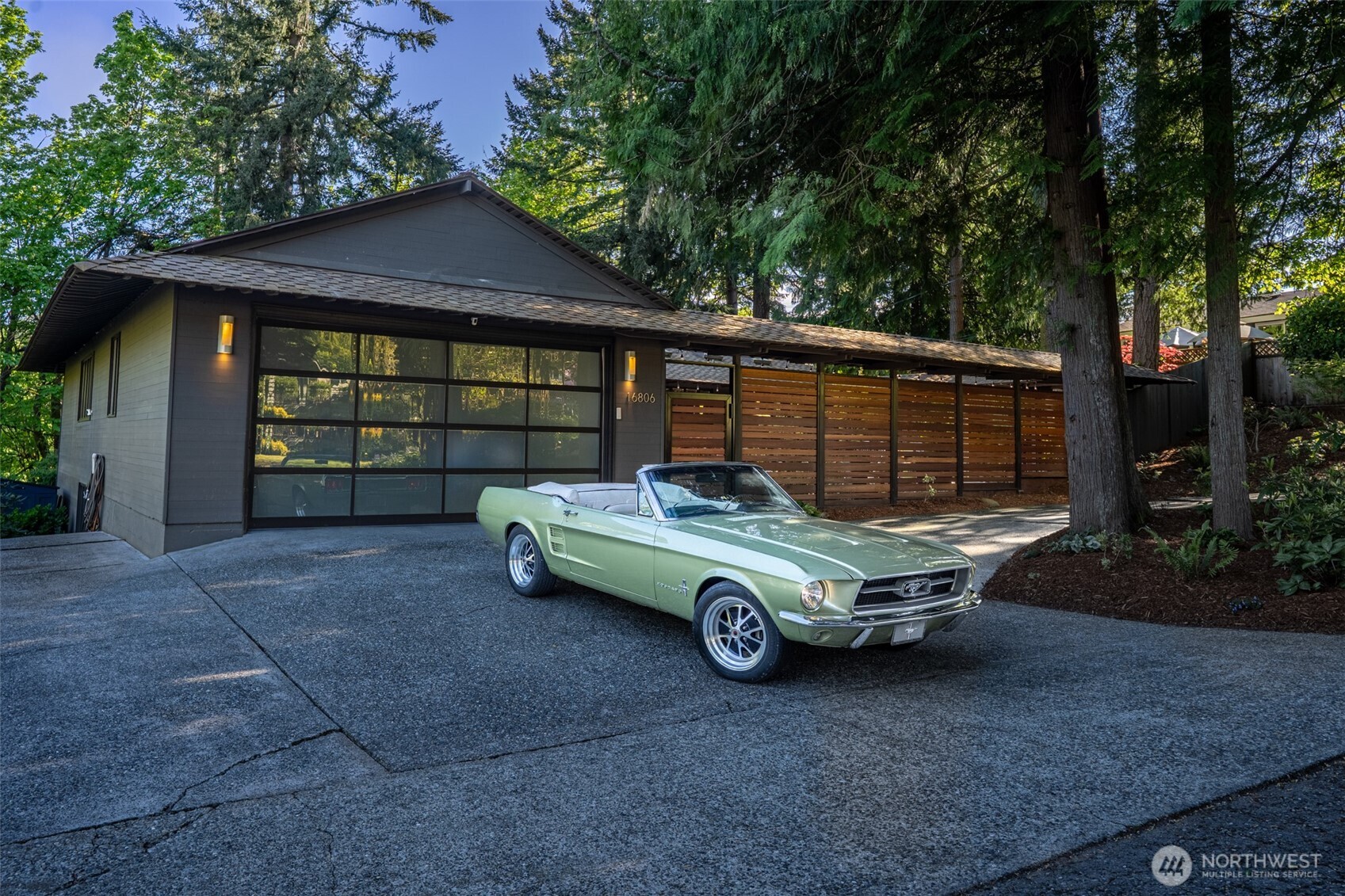 16806 8th Avenue Property Photo