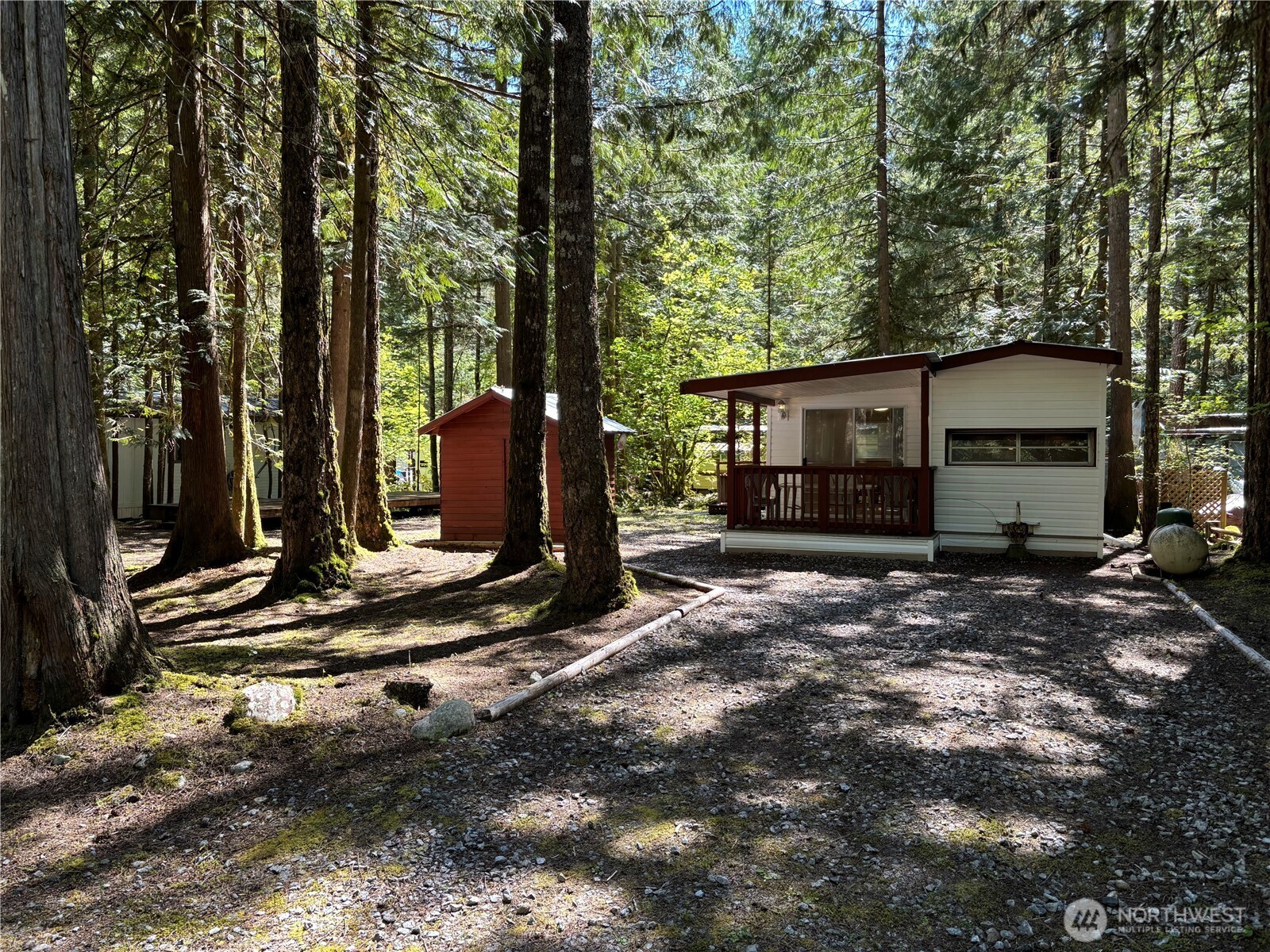 98 3 Sunset Circle Property Photo 1