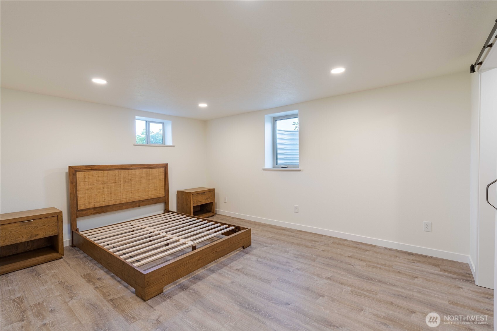 919 Stanley Dr Property Photo 33