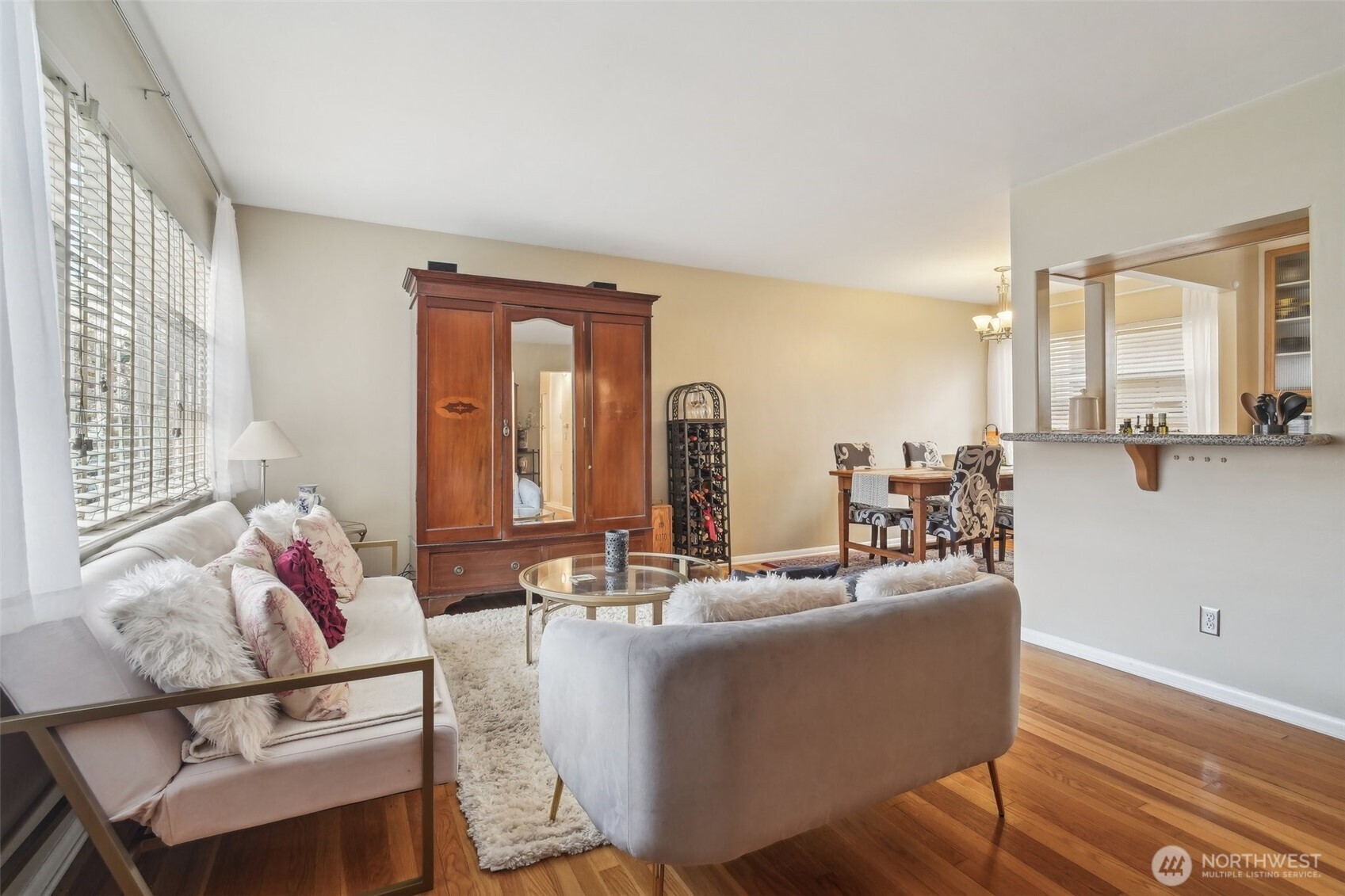 314 N G Street B1 Property Photo 1