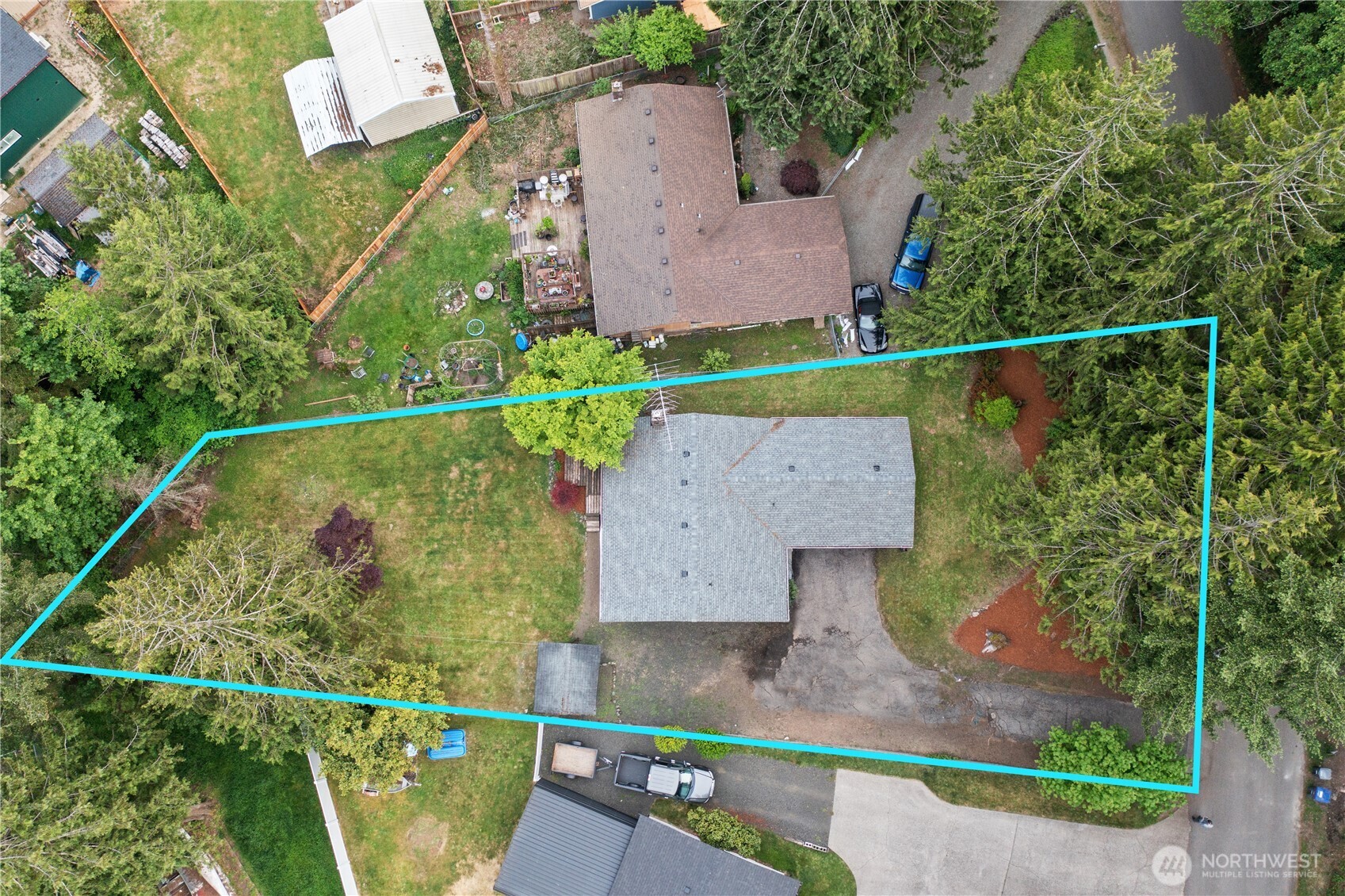 70 E Huckleberry Drive Property Photo 2