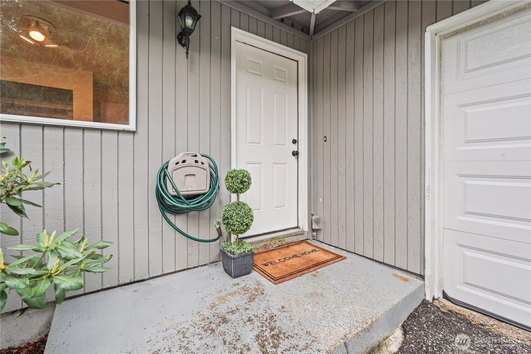 70 E Huckleberry Drive Property Photo 3