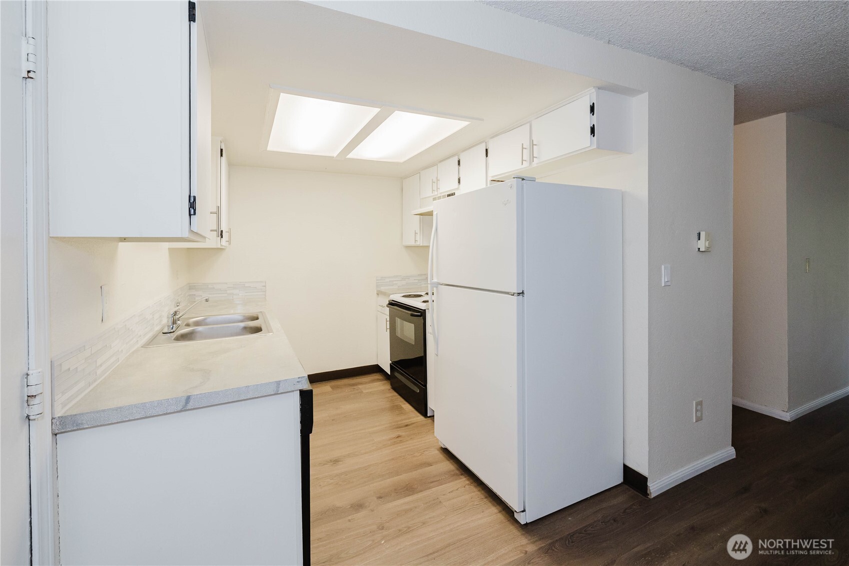 70 E Huckleberry Drive Property Photo 8