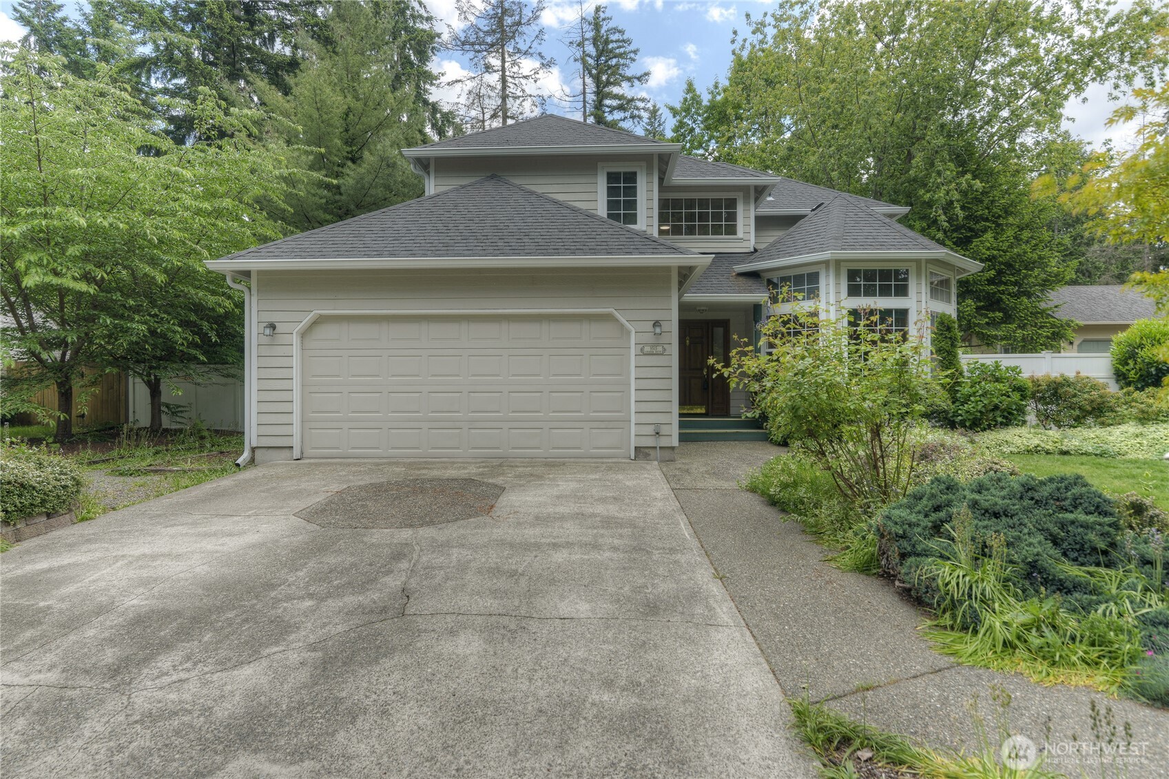 9515 Amanda Drive Property Photo 1