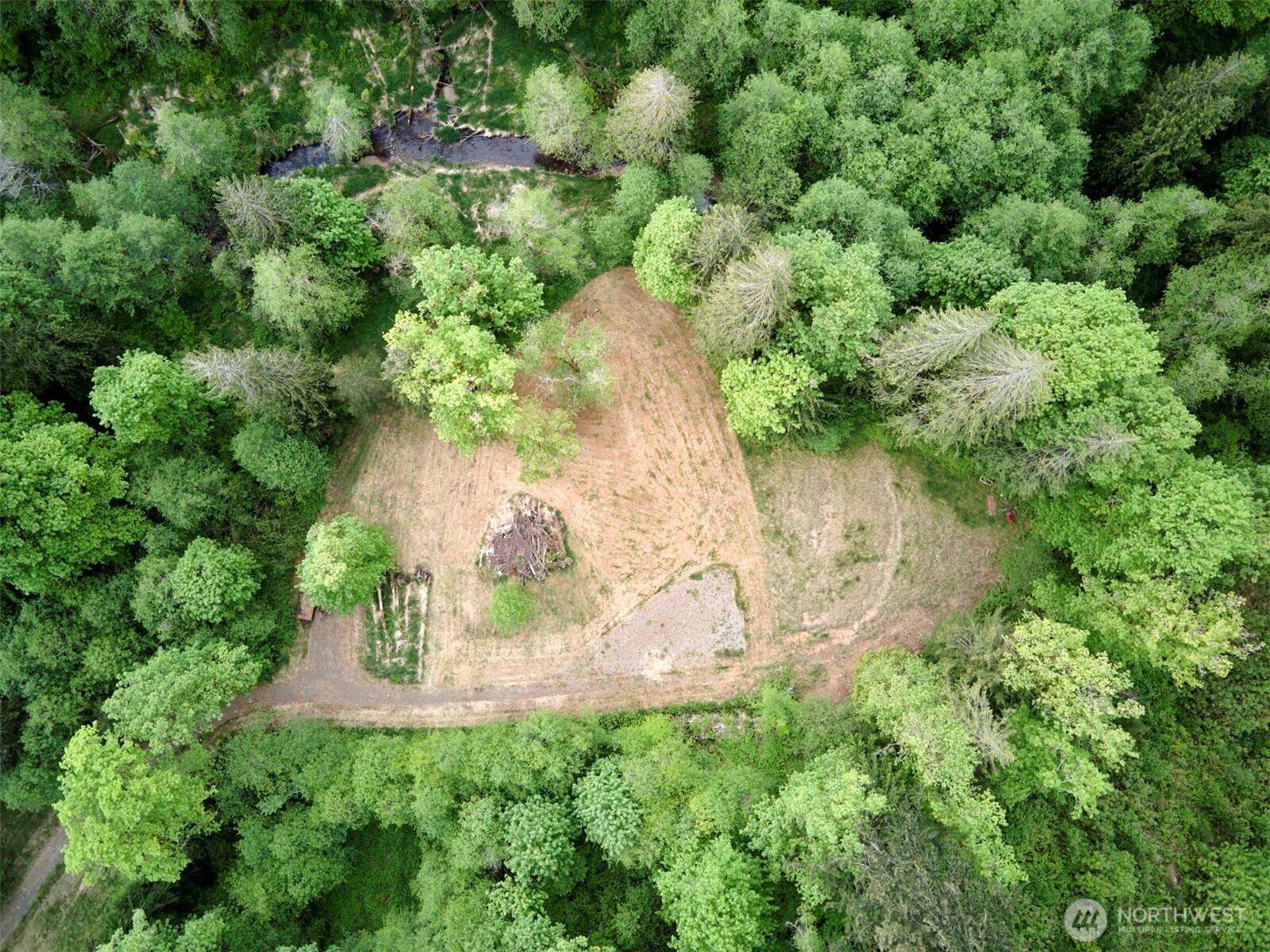 285 Ambler Road Property Photo