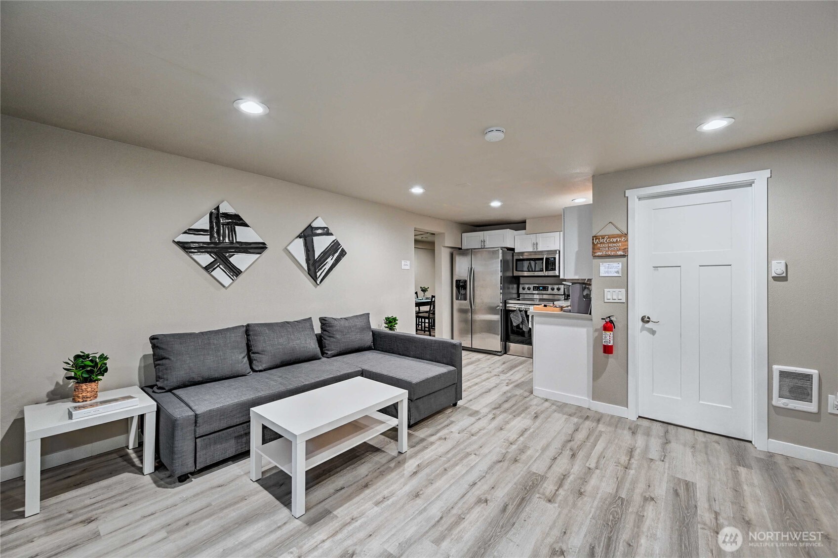 1934 Ne Northgate Way Property Photo 21