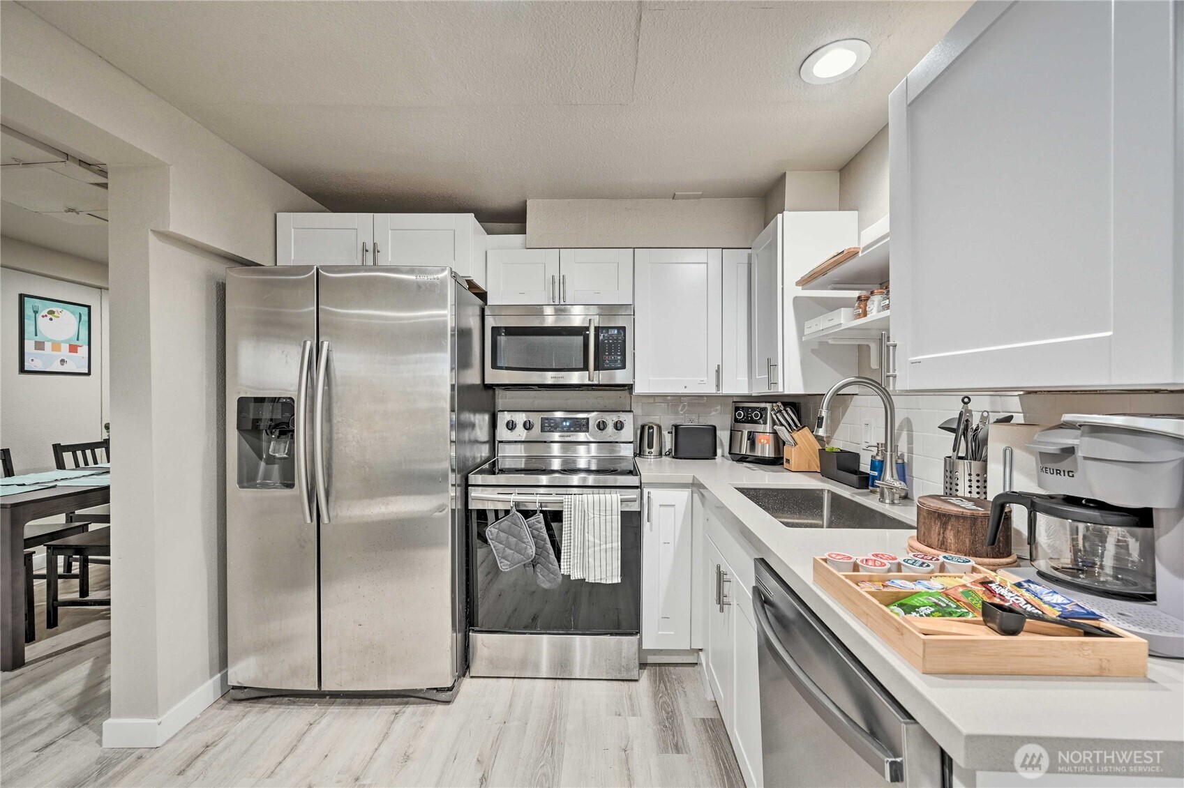 1934 Ne Northgate Way Property Photo 23