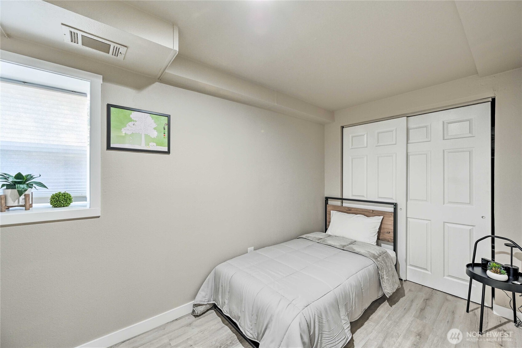 1934 Ne Northgate Way Property Photo 30