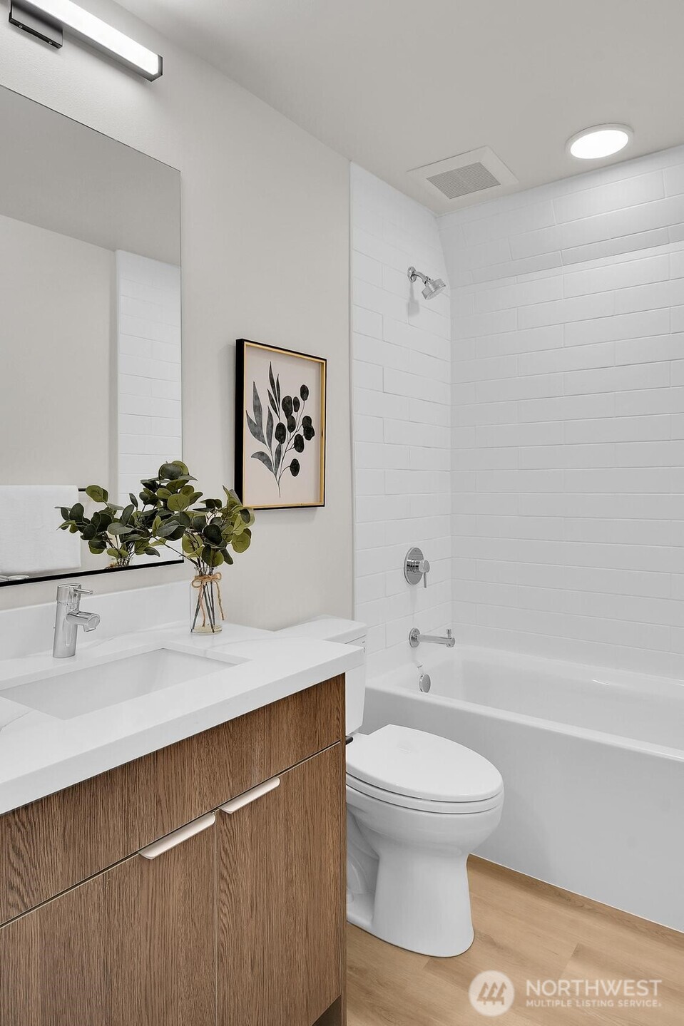 261 E Louisa Street Property Photo 10