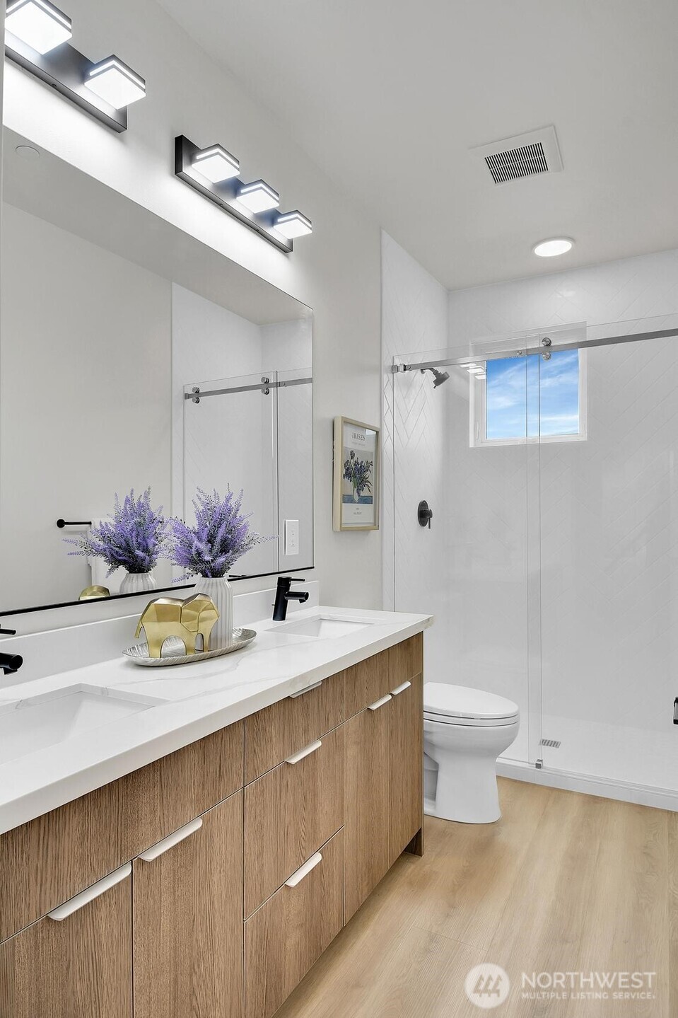 261 E Louisa Street Property Photo 15