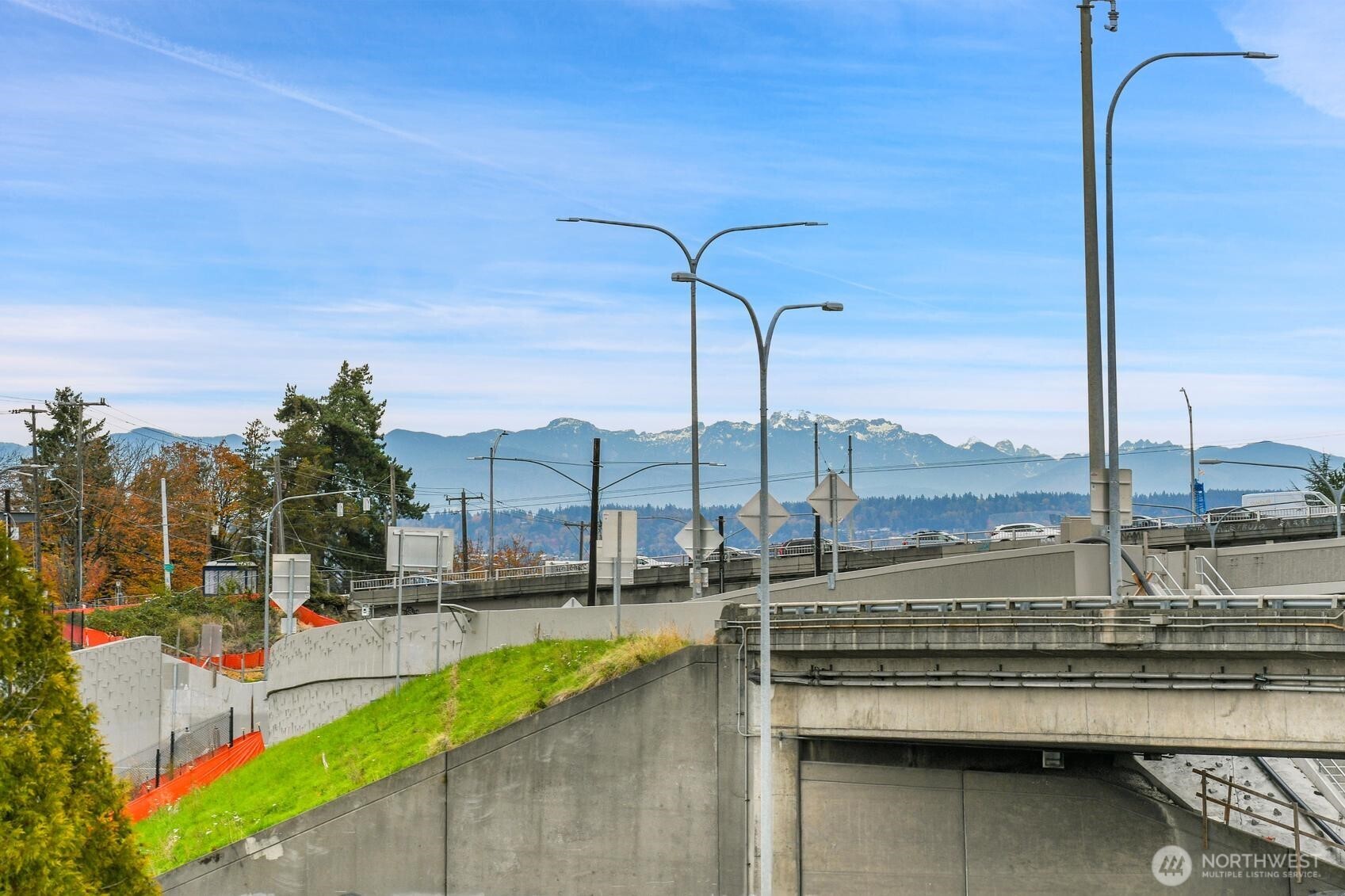 261 E Louisa Street Property Photo 20