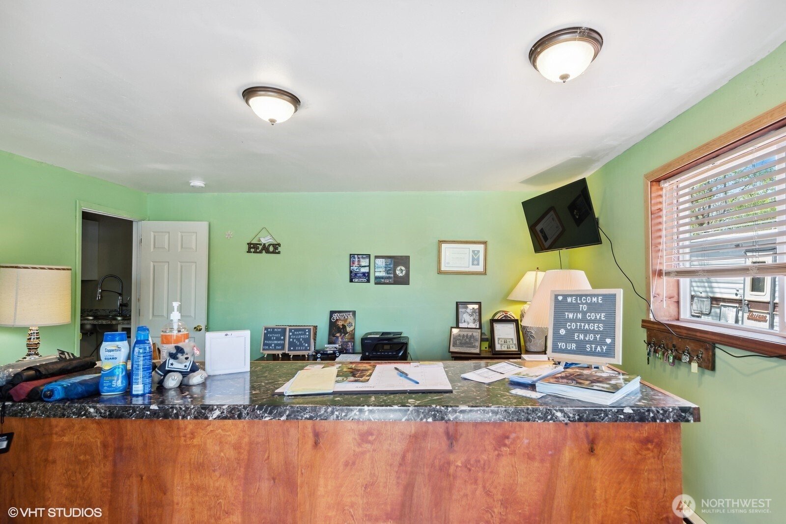 21058 State Highway 17 Property Photo 14