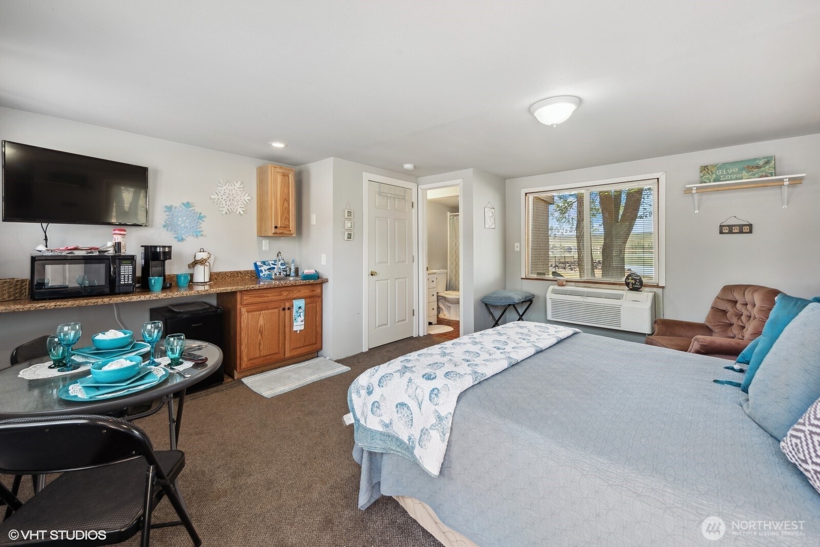 21058 State Highway 17 Property Photo 19