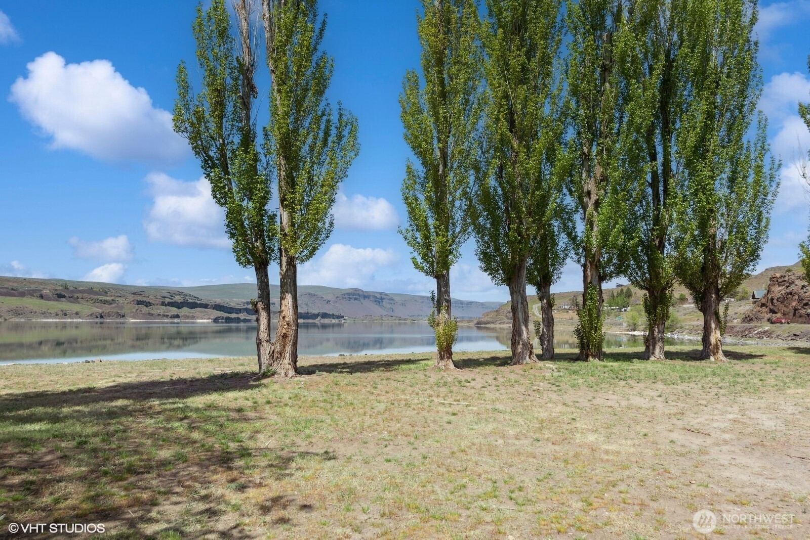 21058 State Highway 17 Property Photo 37