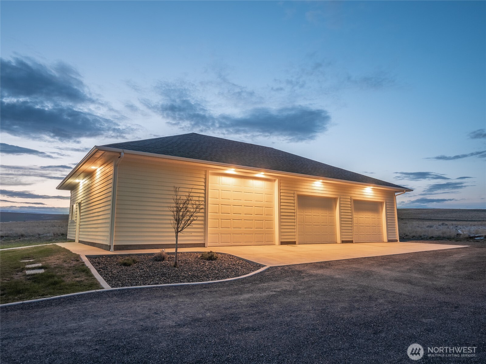 23201 Road 12 Nw Property Photo 5