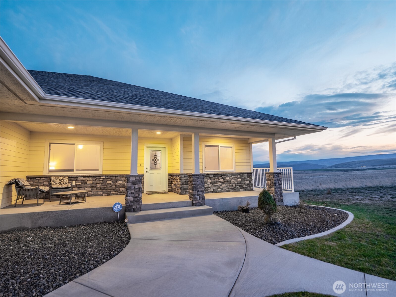 23201 Road 12 Nw Property Photo 8