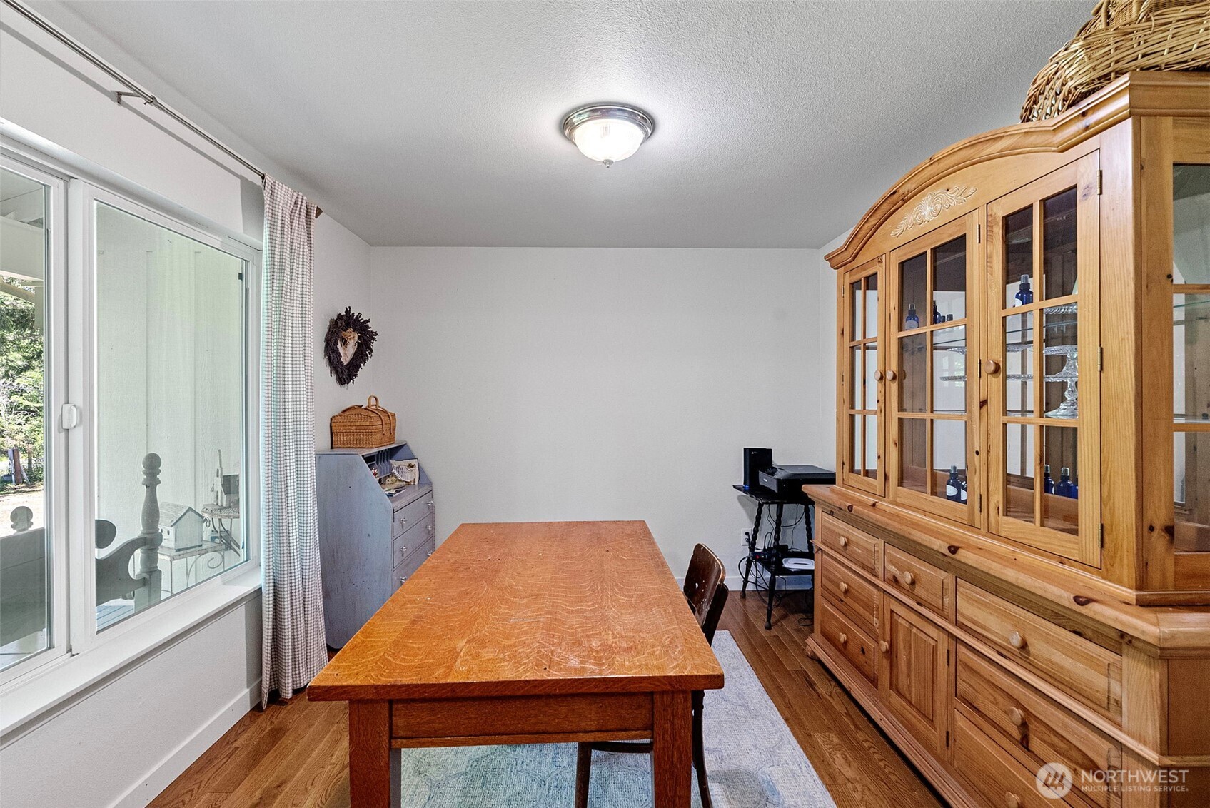 18210 Roberts Road Property Photo 6