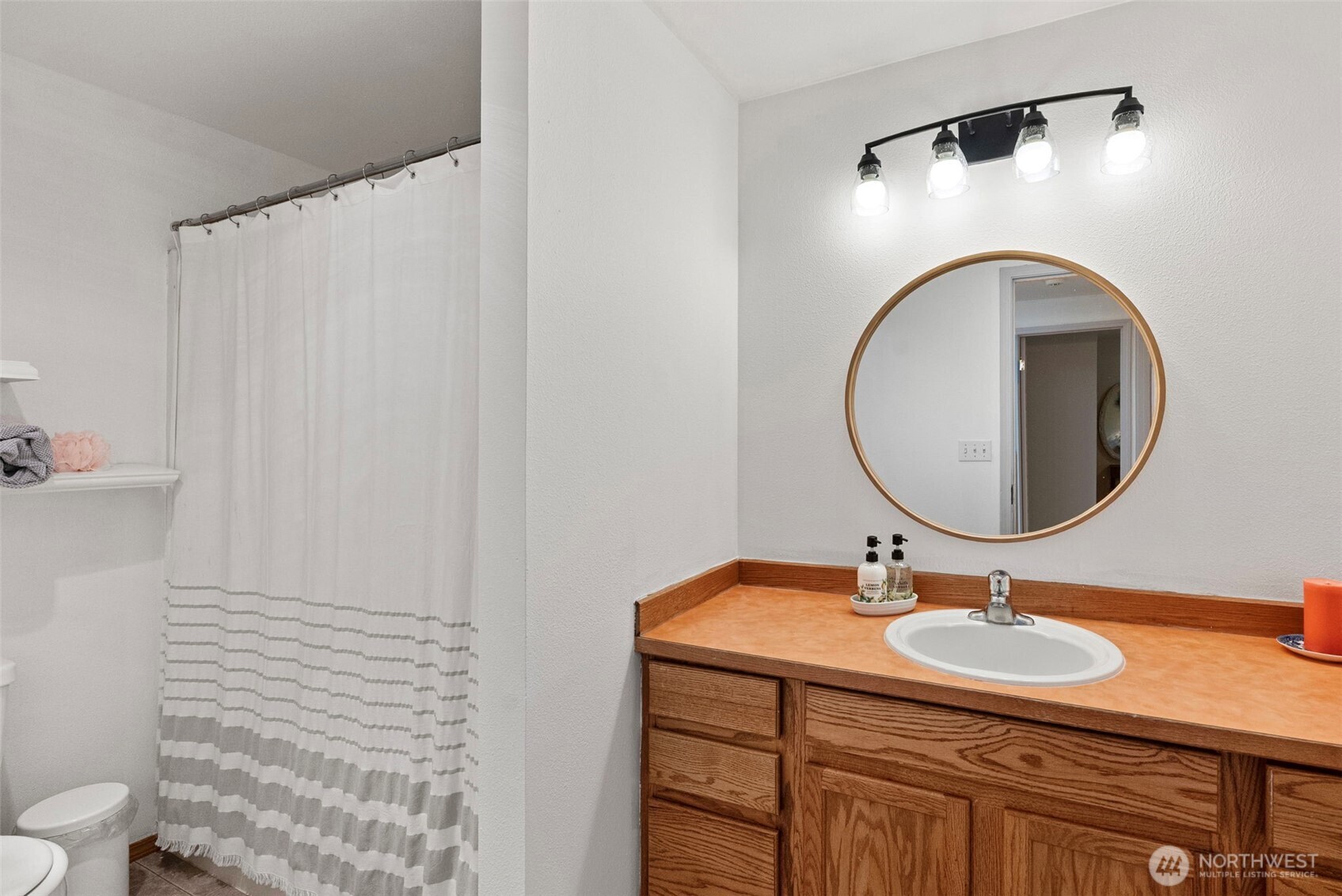 18210 Roberts Road Property Photo 18