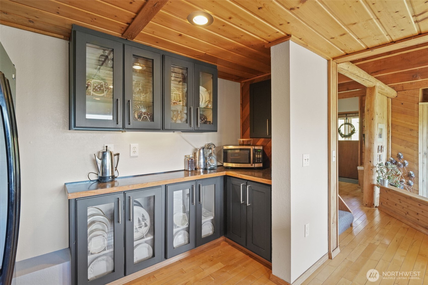 289 Long And Winding Road Property Photo 6