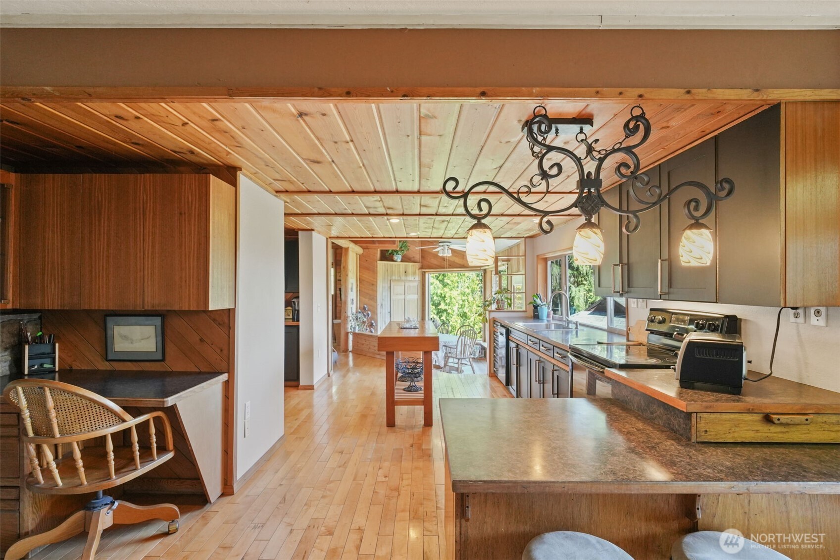 289 Long And Winding Road Property Photo 10