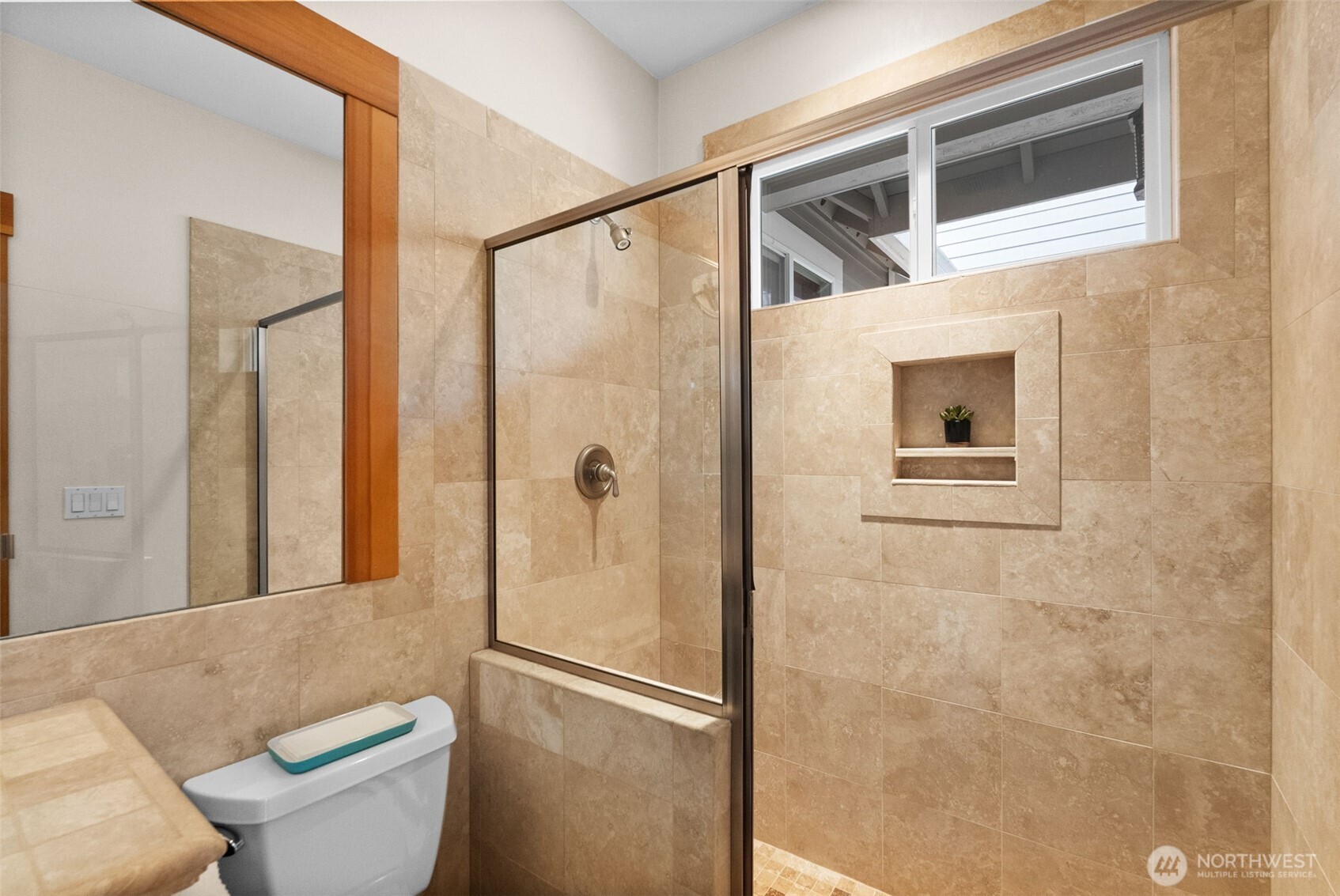 257 3rd Avenue Property Photo 26