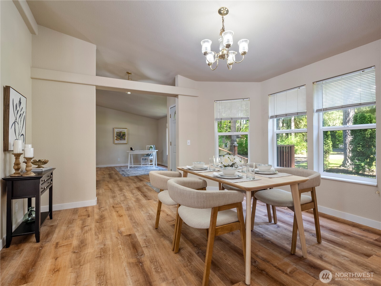 17102 Heather Lane Property Photo 3