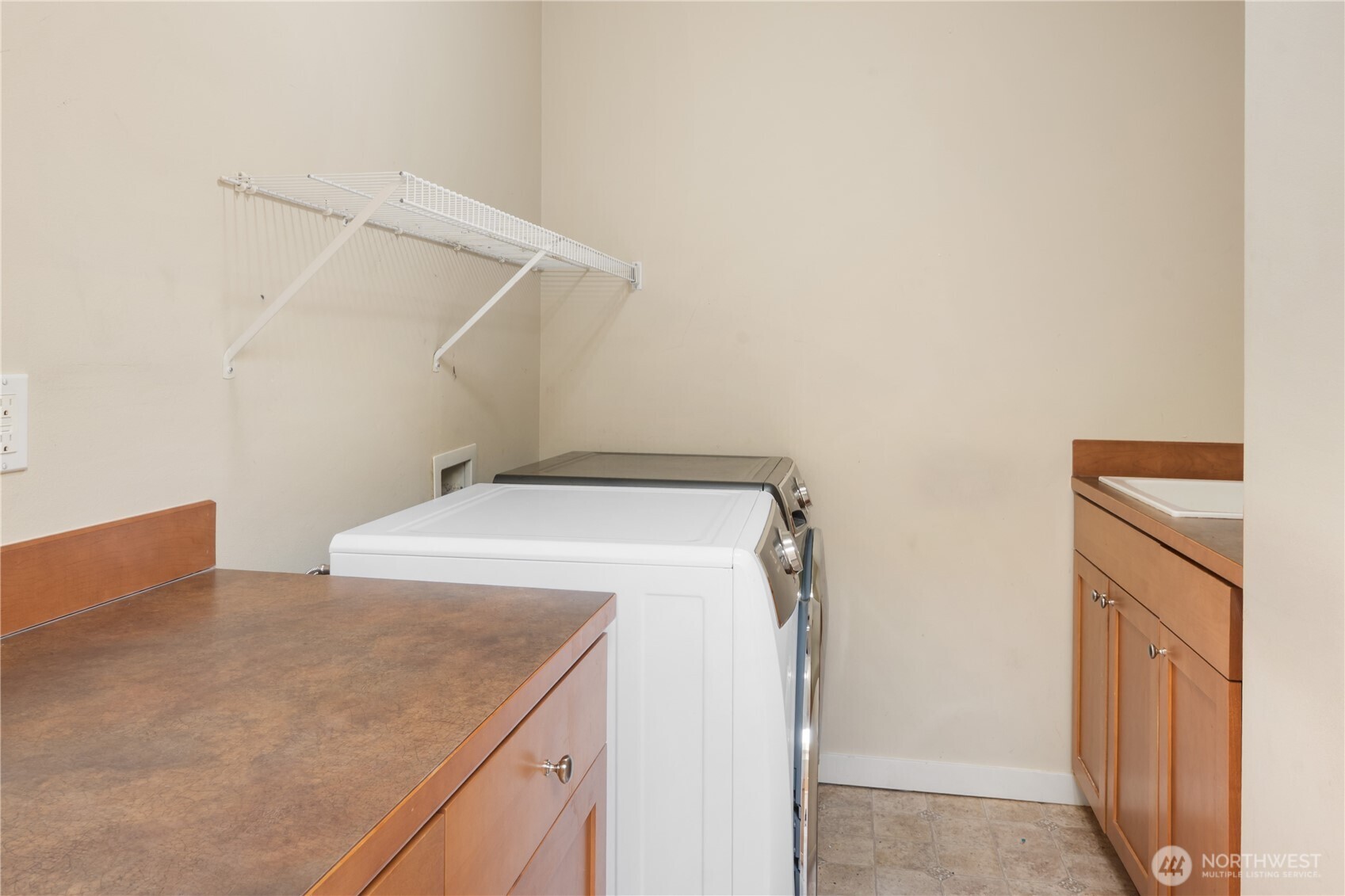 15927 35th Drive Property Photo 30