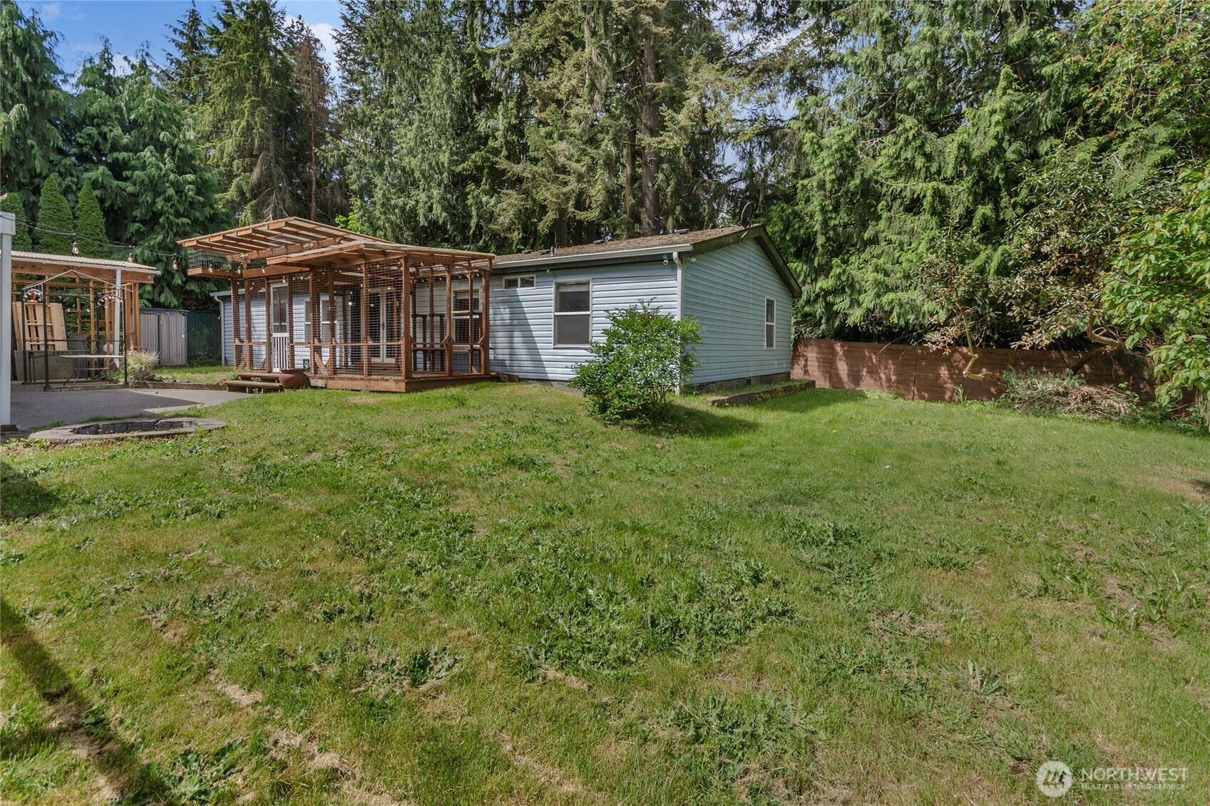 1350 Holmes Avenue Property Photo