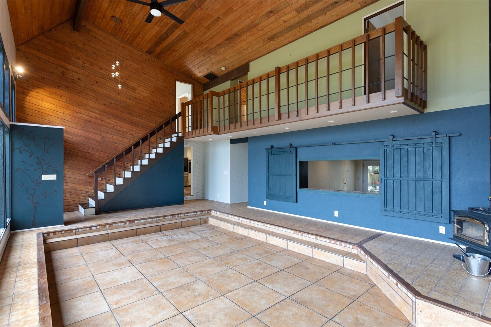 15014 Starr Road Property Photo 6
