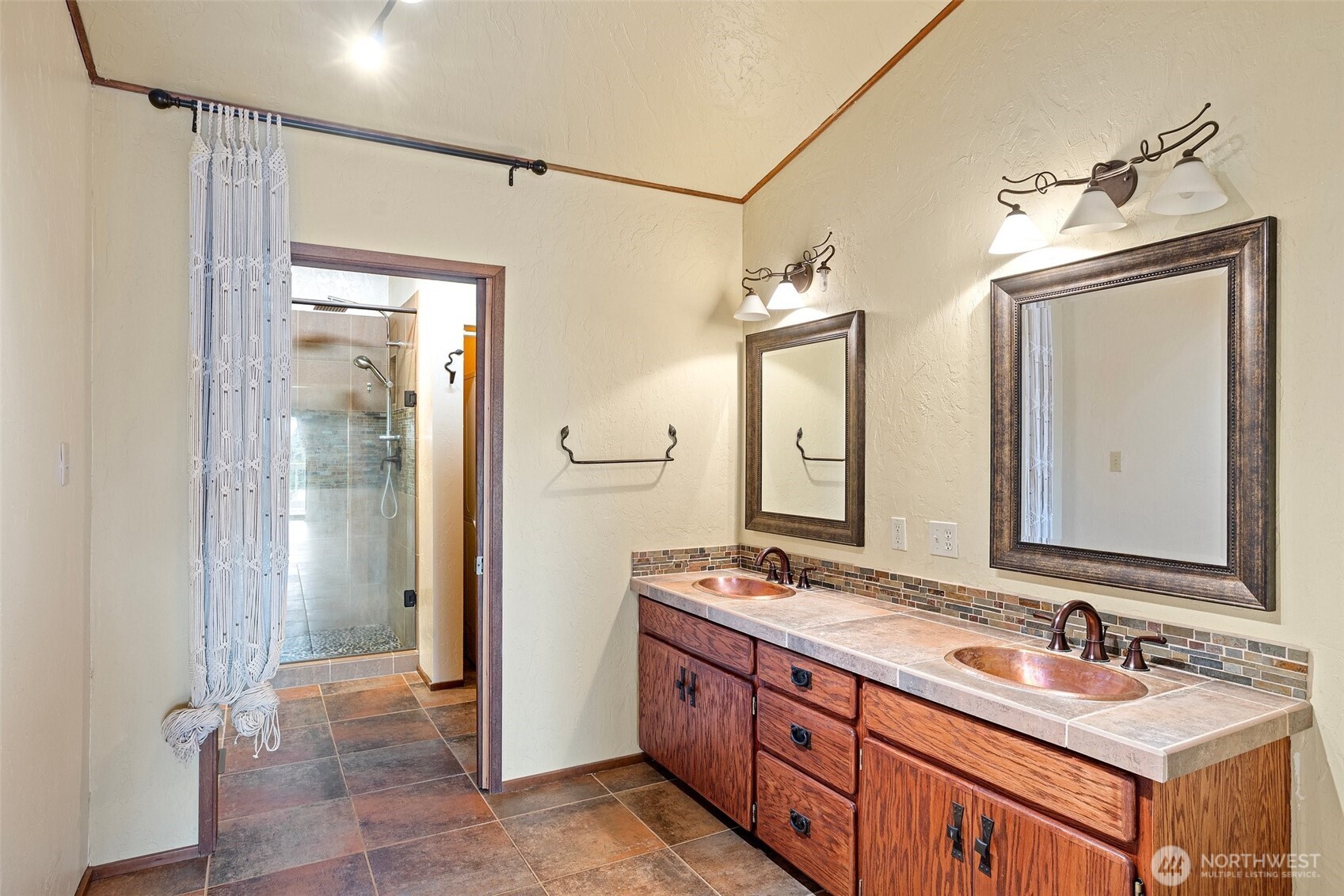 15014 Starr Road Property Photo 20