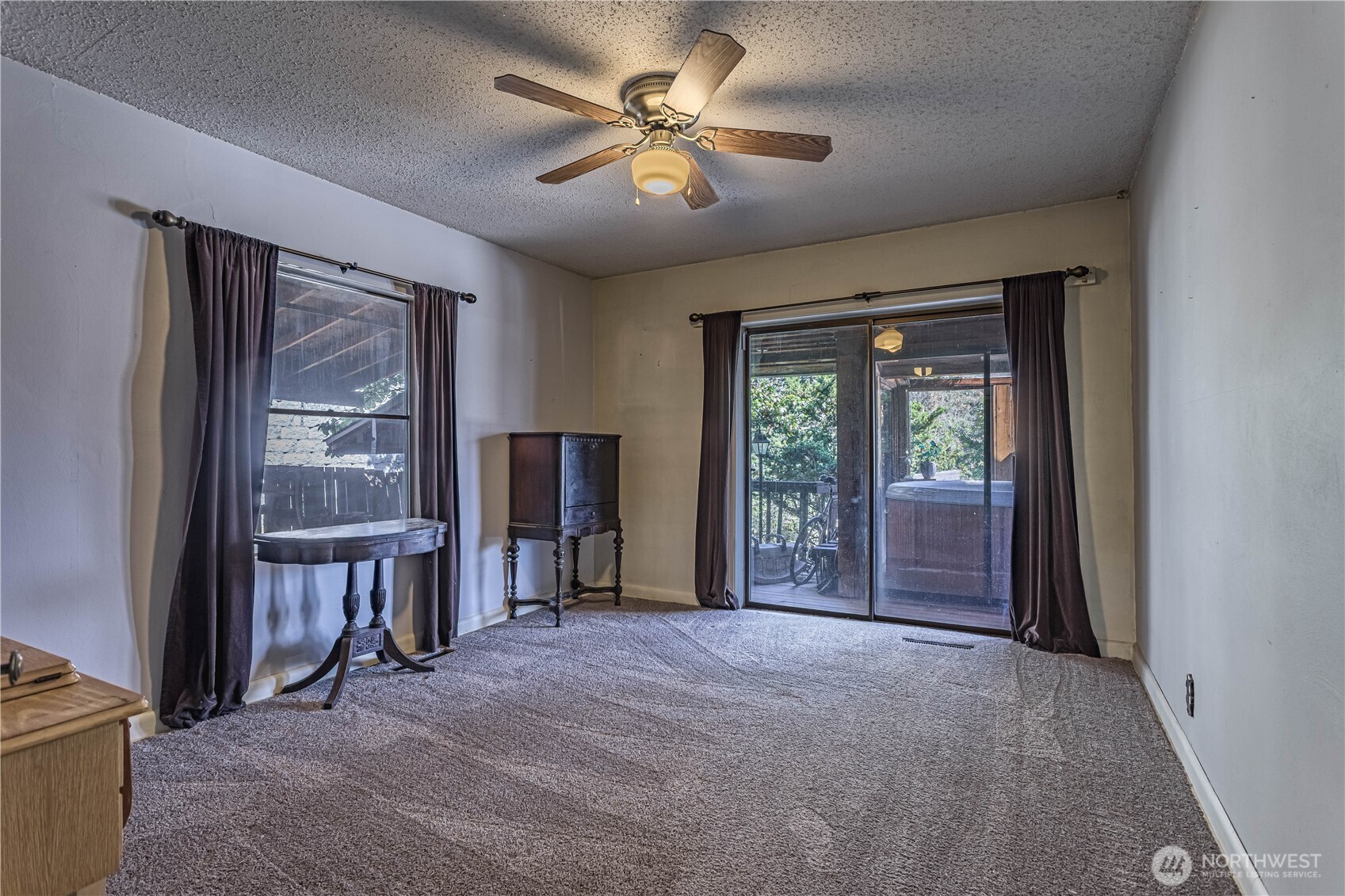 1314 Walnut Street Property Photo 9
