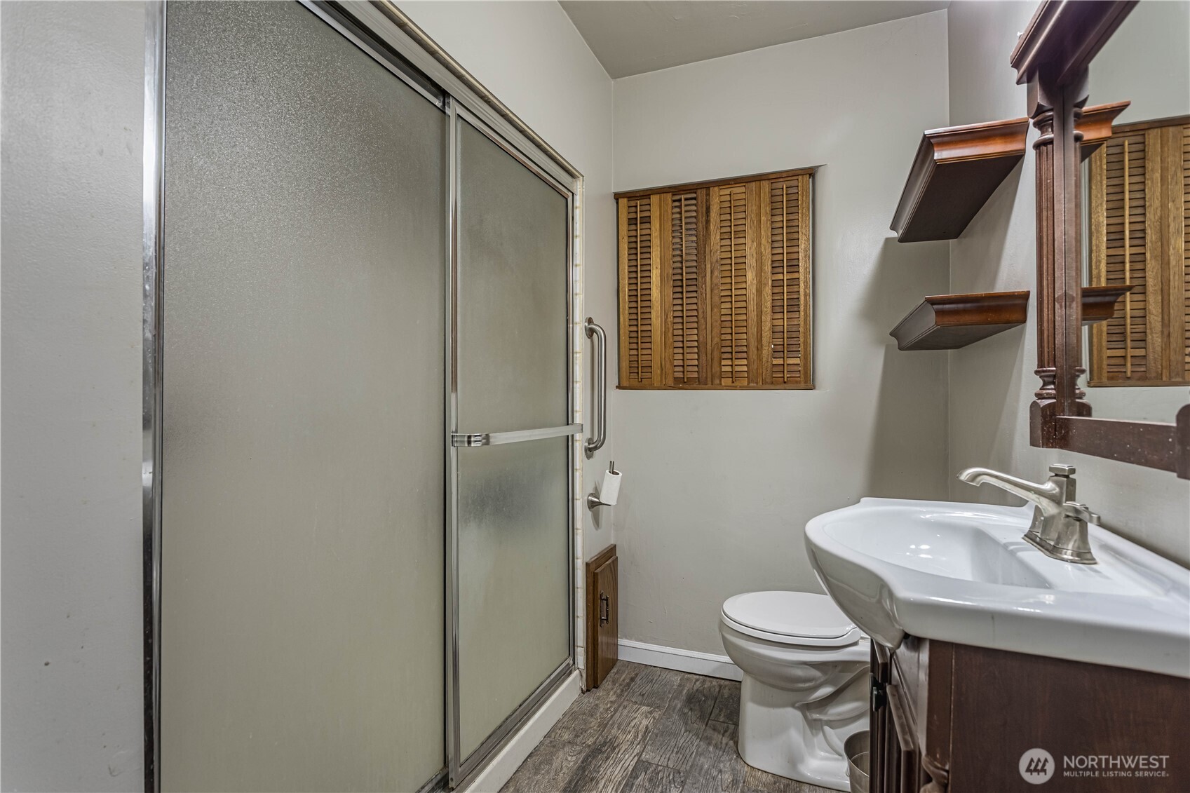 1314 Walnut Street Property Photo 10