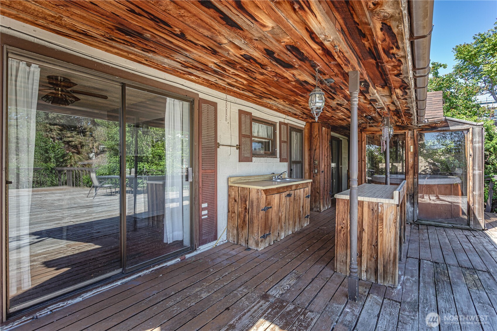 1314 Walnut Street Property Photo 23