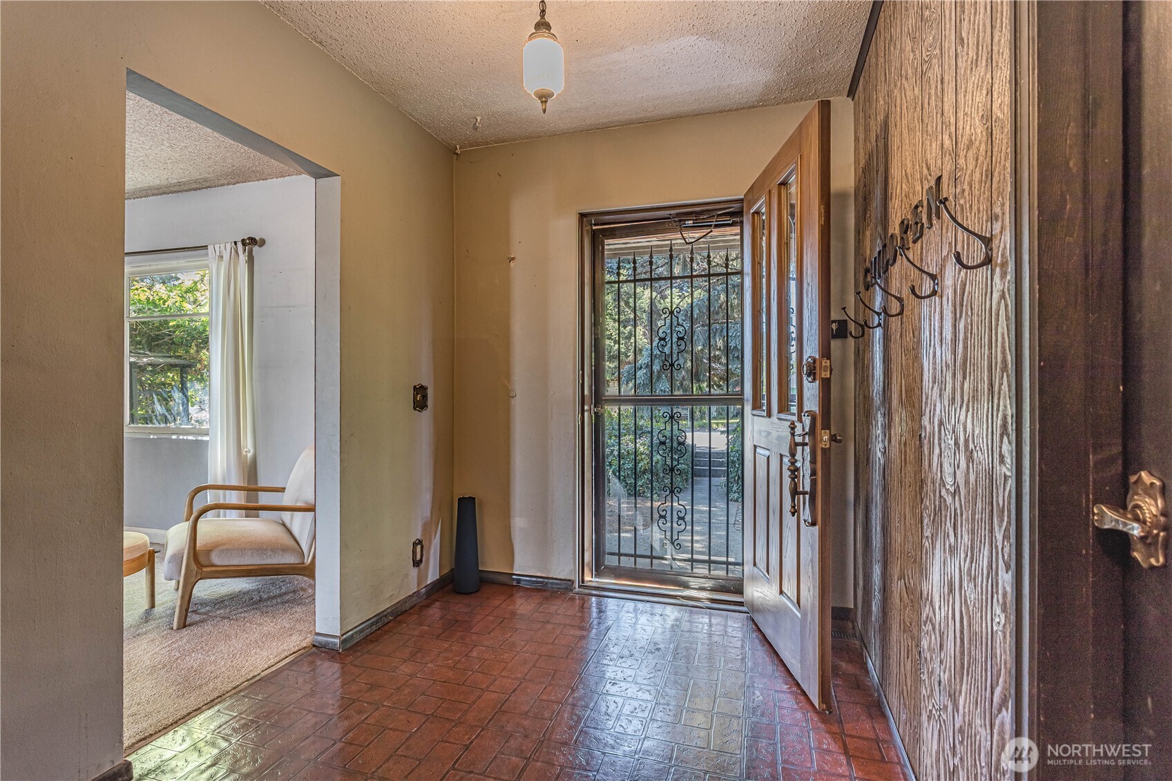 1314 Walnut Street Property Photo 3